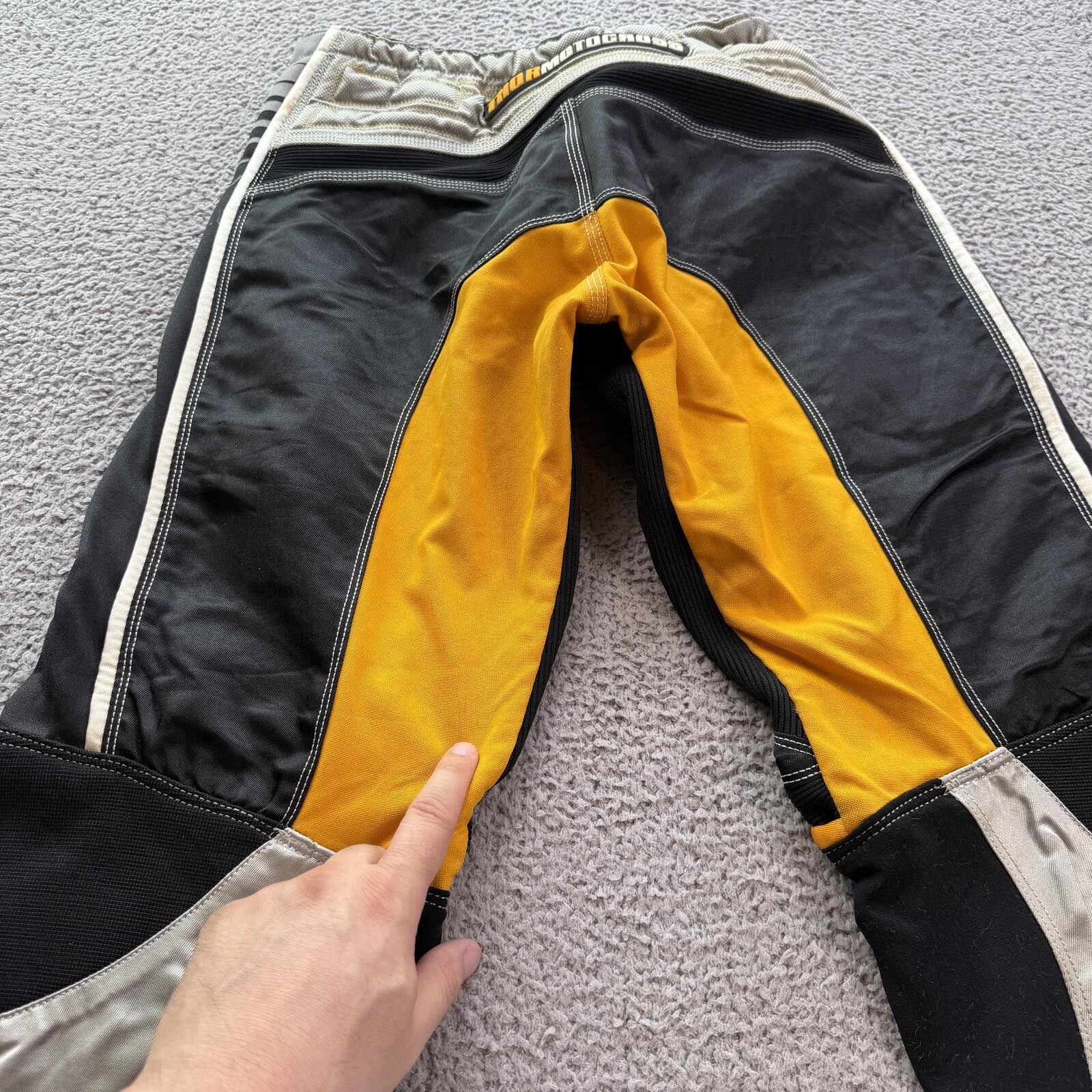 Other Thor Motocross Youth Riding Pants Size 26 Black Kevlar 12Y Size US 26 / EU 42 - 8 Thumbnail