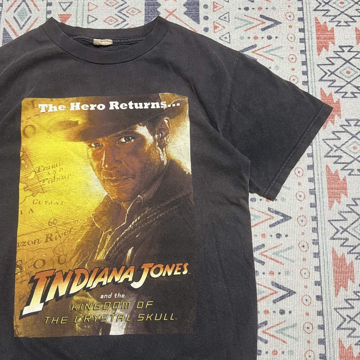 Disney SunFaded Movies Indiana Jones Kingdom Of The Crystal Skull Size US M / EU 48-50 / 2 - 3 Thumbnail