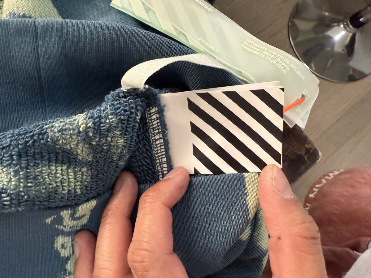 Off-White Size Med- OFF-WHITE Brand Tie-Dye Trashed Sweatshirt Size M / US 6-8 / IT 42-44 - 6 Thumbnail
