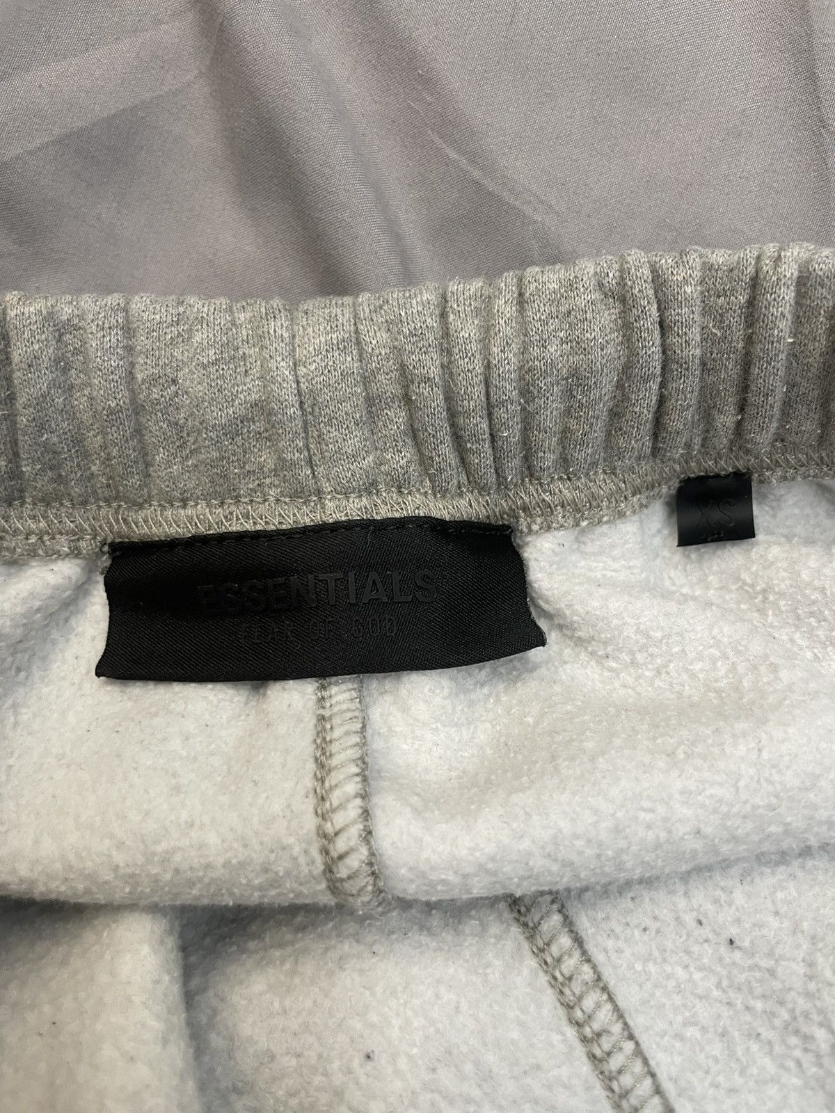 Fear of God essential baggy sweatpants Size US 29 - 7 Thumbnail