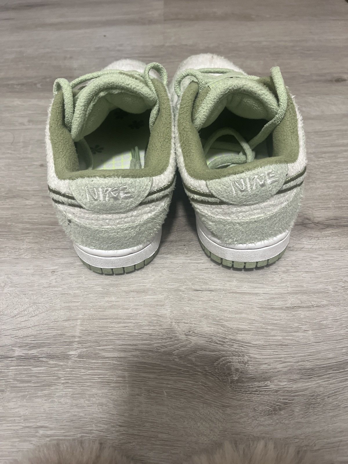 Nike Nike Low Dunk Fleece Honeydew Size US 6 / IT 36 - 4 Thumbnail