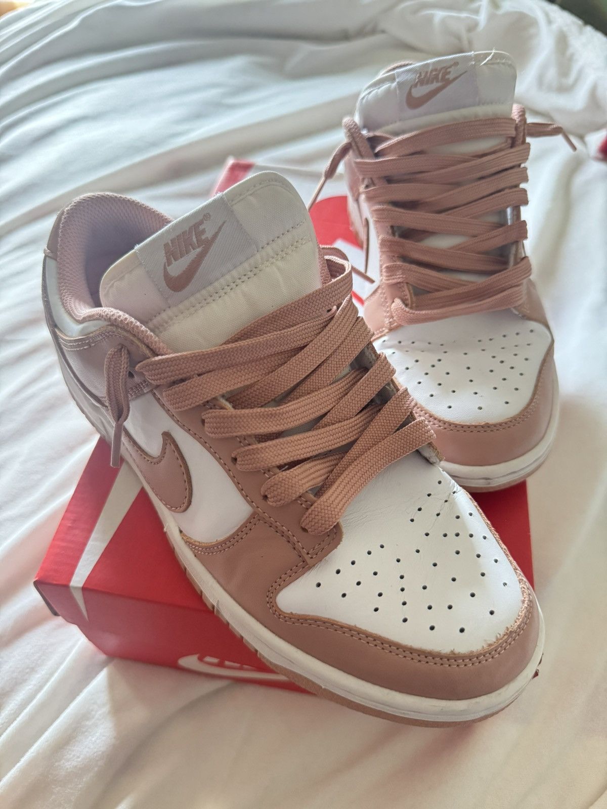 Nike Nike Dunk Low Rose Whisper Size US 7 / EU 40 - 3 Thumbnail
