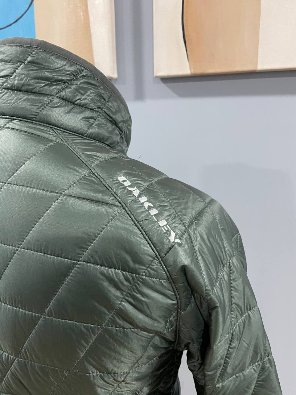 Oakley Oakley primaloft thermo mens jacket size S olive pre-owned Size US S / EU 44-46 / 1 - 7 Thumbnail