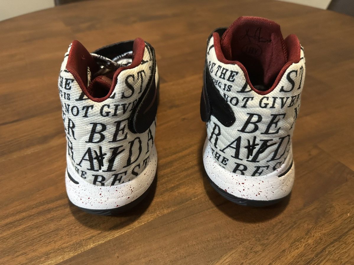 Nike Custom Kyrie 2 Size US 12.5 / EU 45-46 - 5 Thumbnail