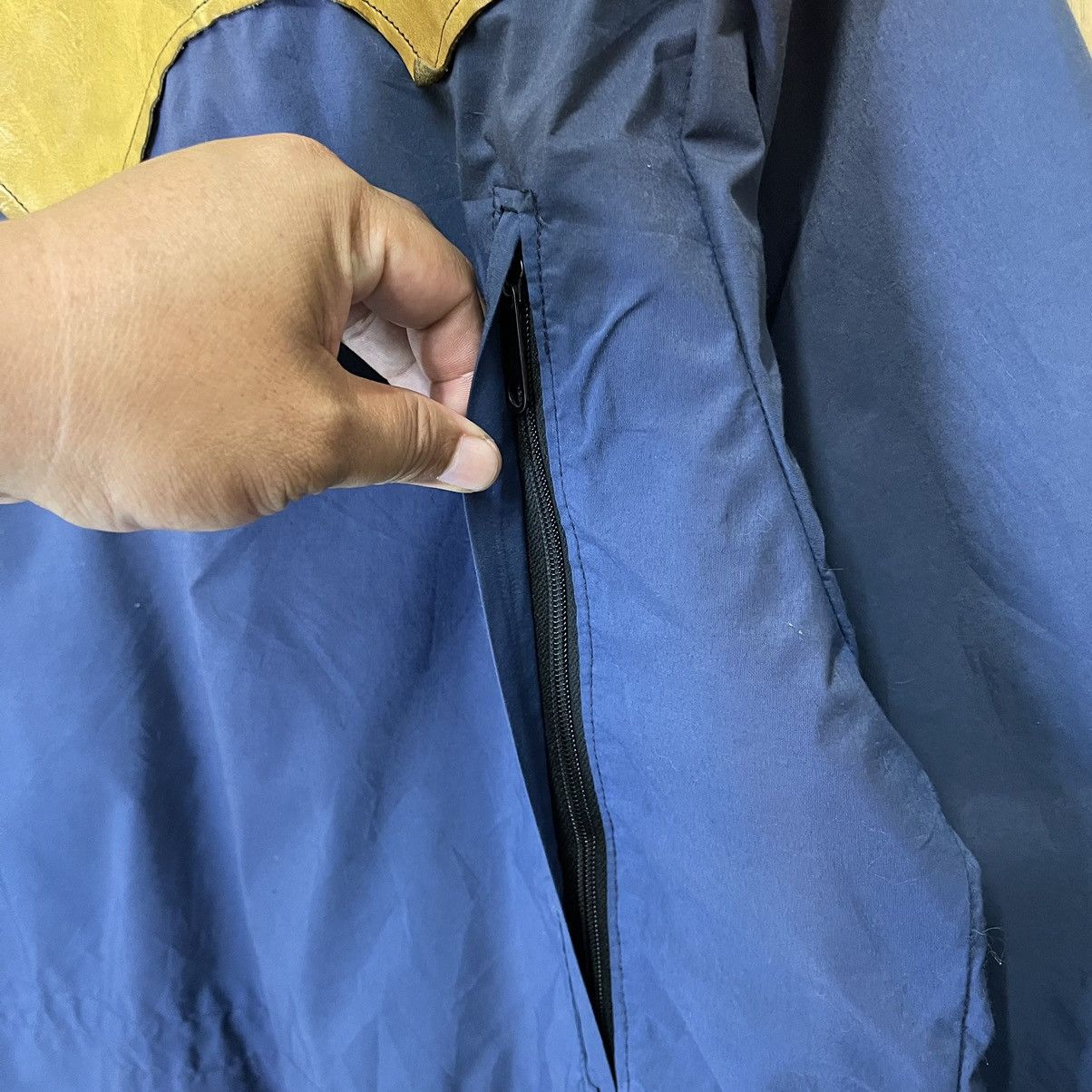 Vintage Rocky Mountain Featherbed Goretex Fabric Jacket