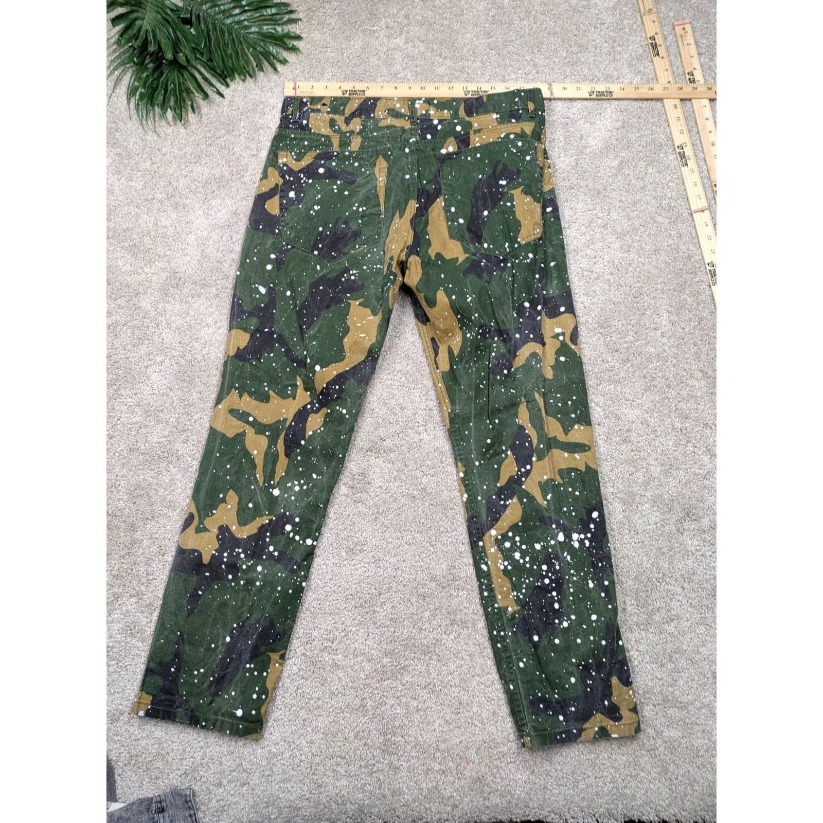 Vintage QRUEL Pants Mens 38x30 Green Camo Chino Straight Leg Canvas Paint Splatter Size US 38 / EU 54 - 6 Thumbnail