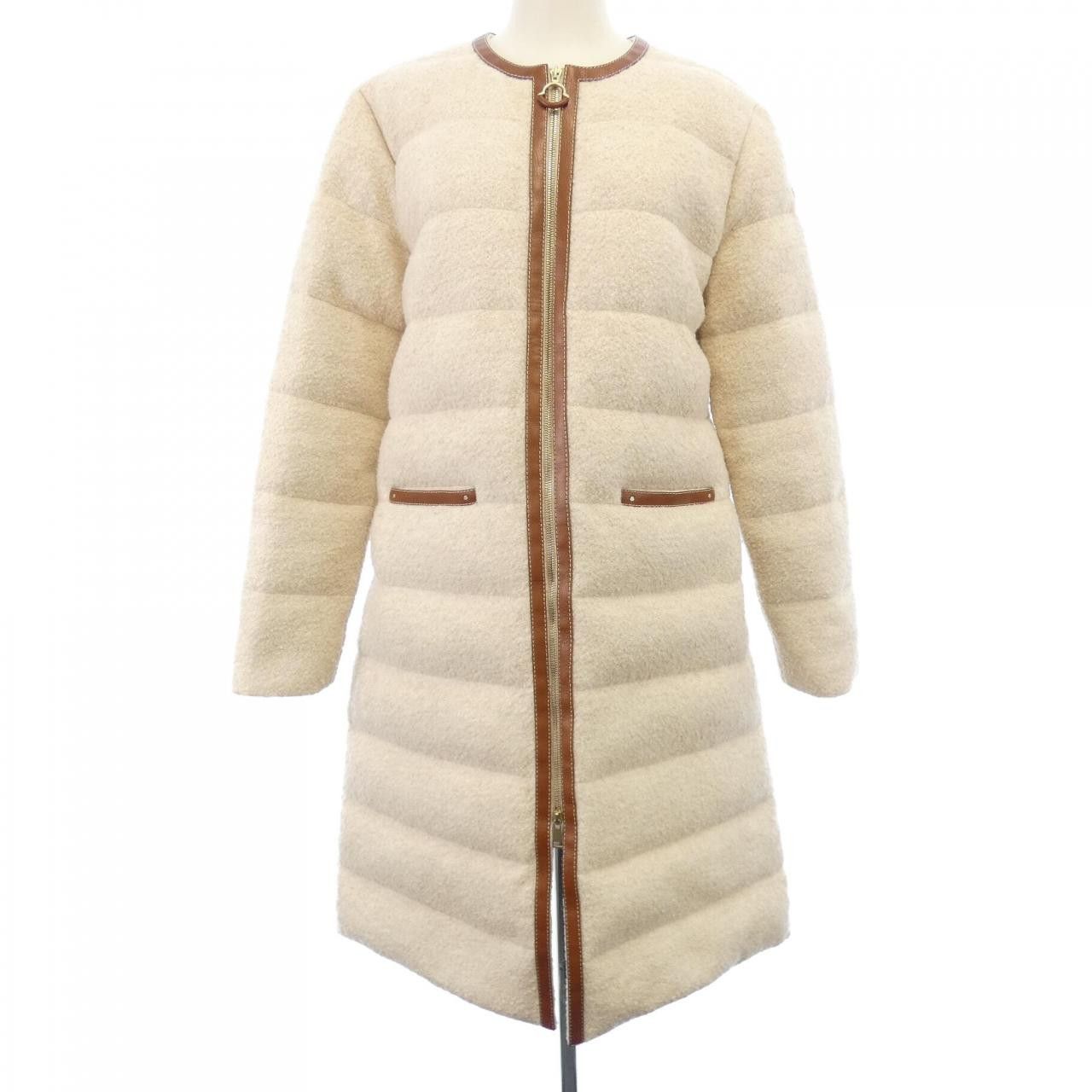Moncler Moncler Moncler BELLETTE Down Coat Textile Outerwear BELLETTE DUTY FREE for USA Size ONE SIZE - 1 Thumbnail
