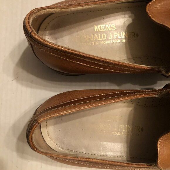 Donald Pliner Donald J pliner mens leather slip on loafers dress shoes 9.5 Size US 9.5 / EU 42-43 - 3 Thumbnail