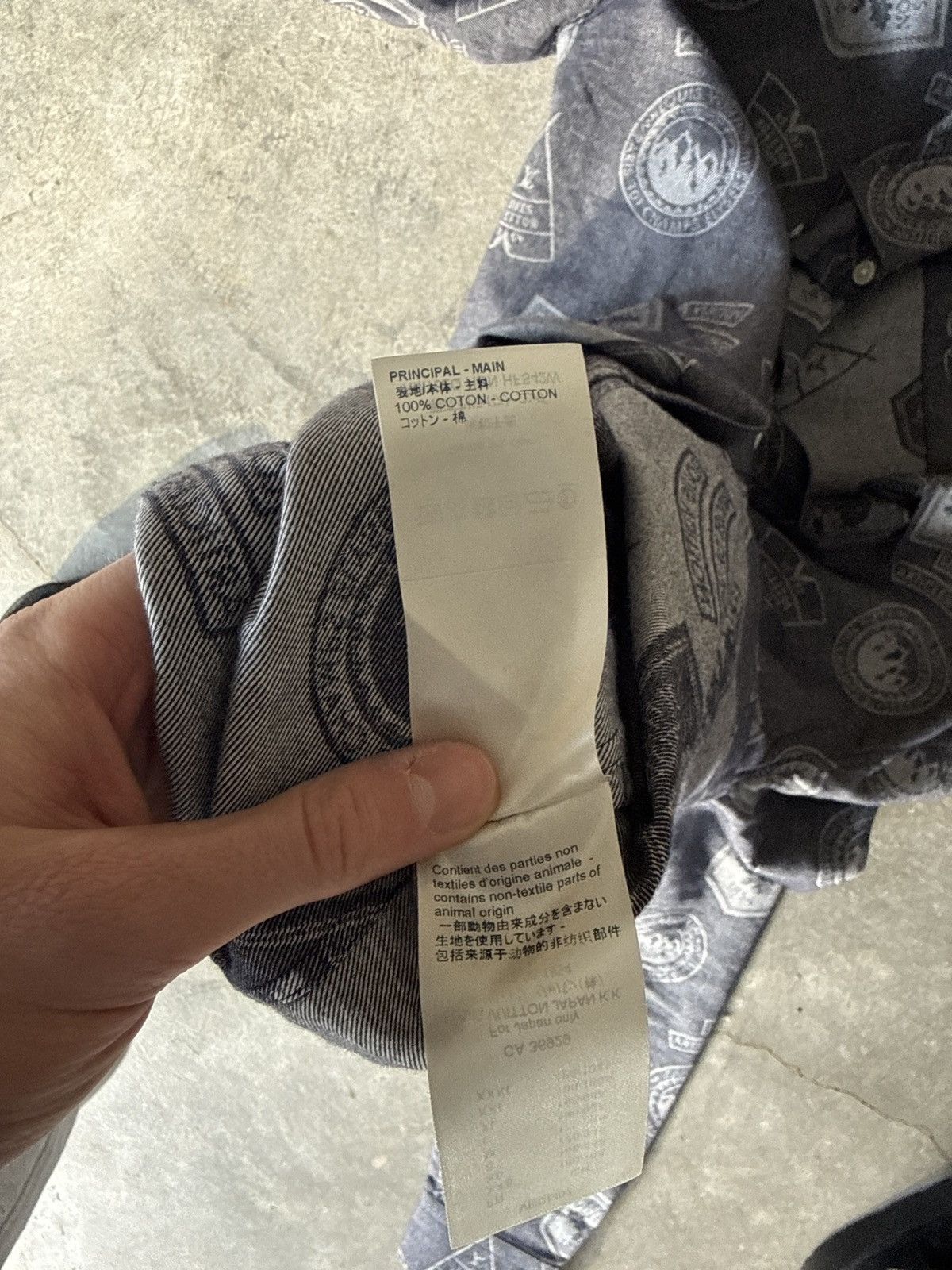 Louis Vuitton Louis Vuitton Articles De Voyage Shirt – Authenticity Check Size US XS / EU 42 / 0 - 5 Thumbnail