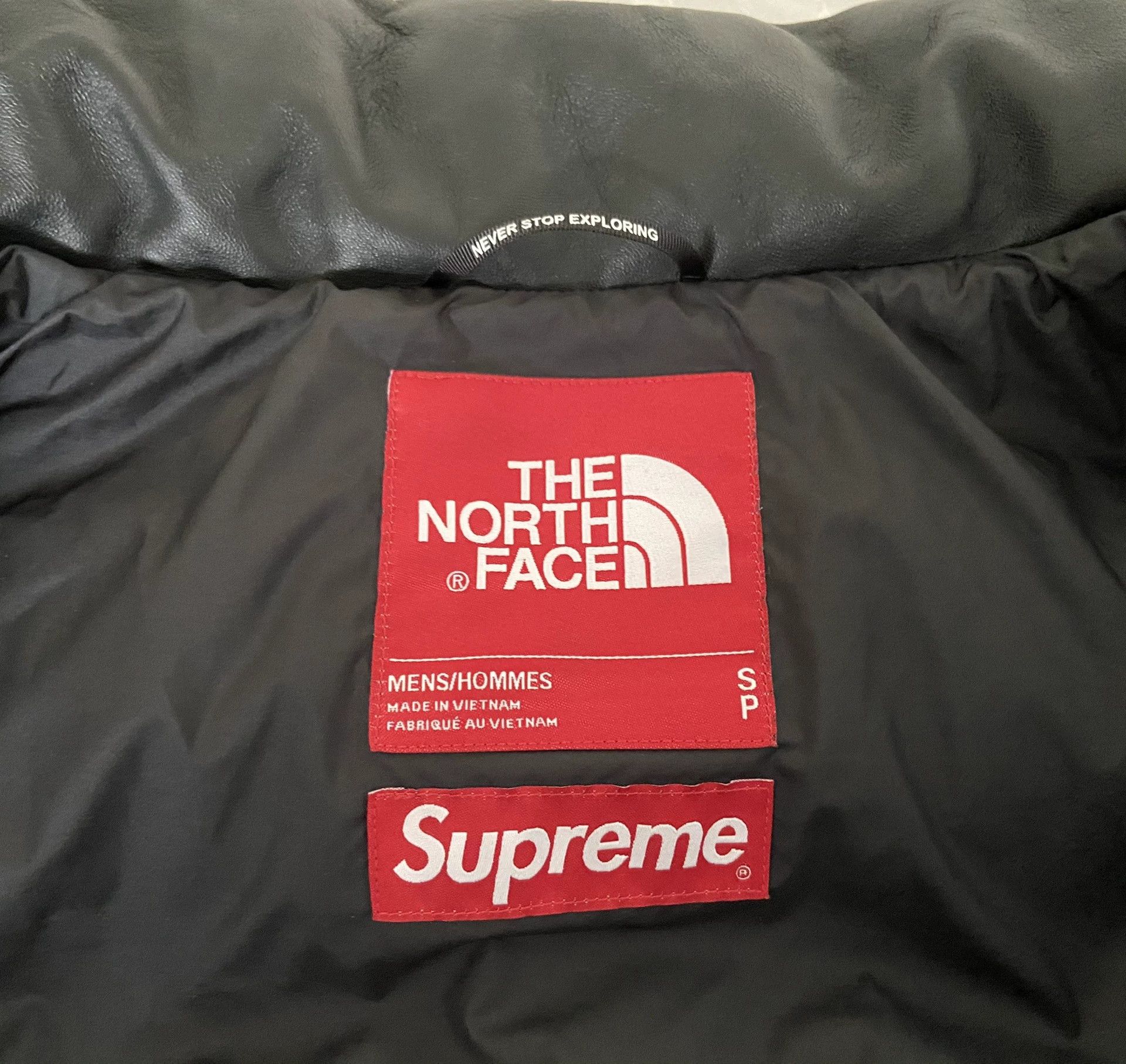 Supreme Supreme The North Face 17FW Leather Nuptse Jacket Size US S / EU 44-46 / 1 - 5 Thumbnail