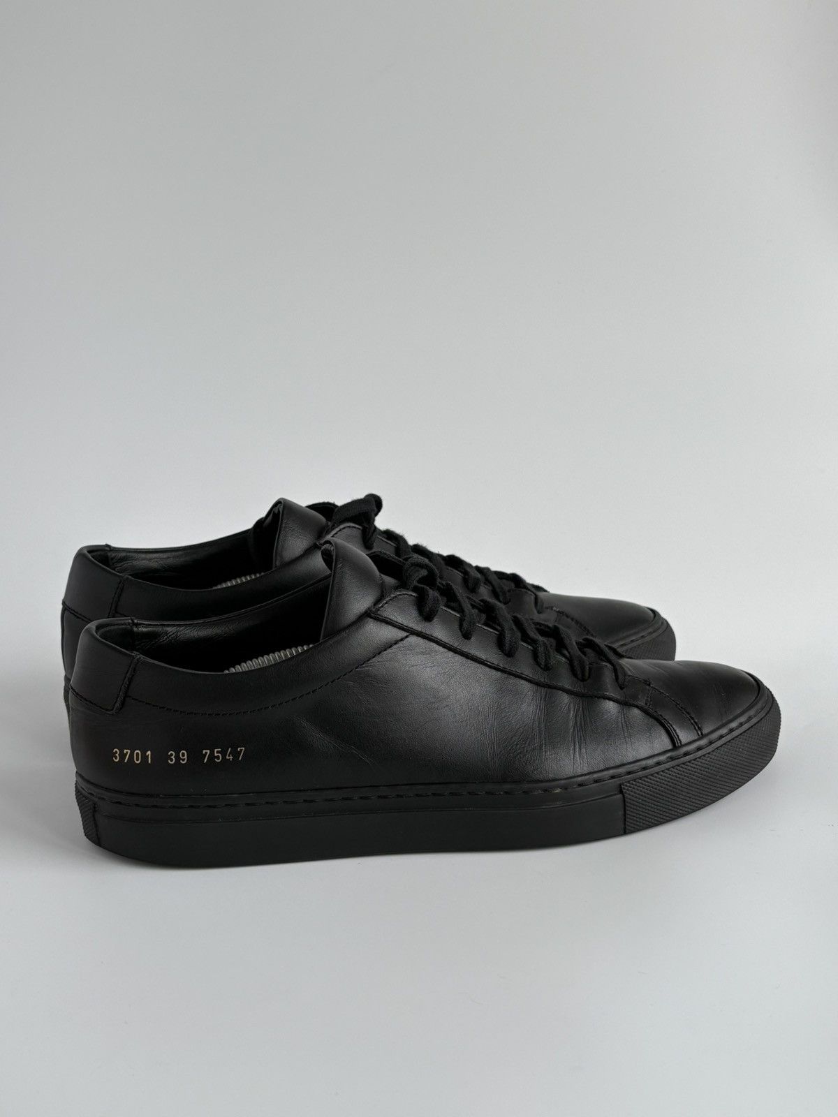 Common Projects Common Projects Achilles Low Sneakers Black Leather 39 US 9 Size US 9 / IT 39 - 3 Thumbnail