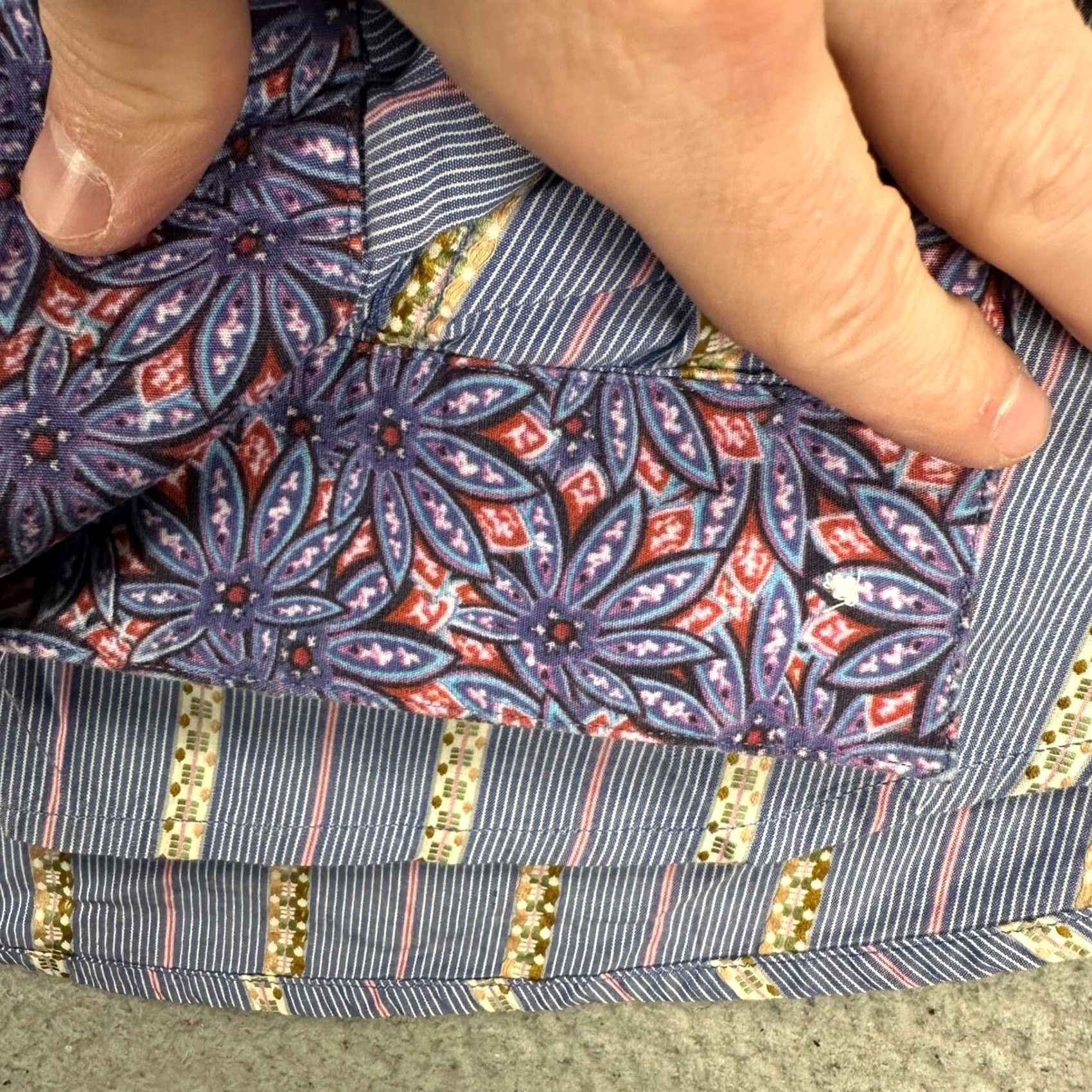 Robert Graham Robert Graham Shirt Men Button-Up Large Blue Stripe Slit Cuff Embroidered Casual Size US L / EU 52-54 / 3 - 7 Thumbnail