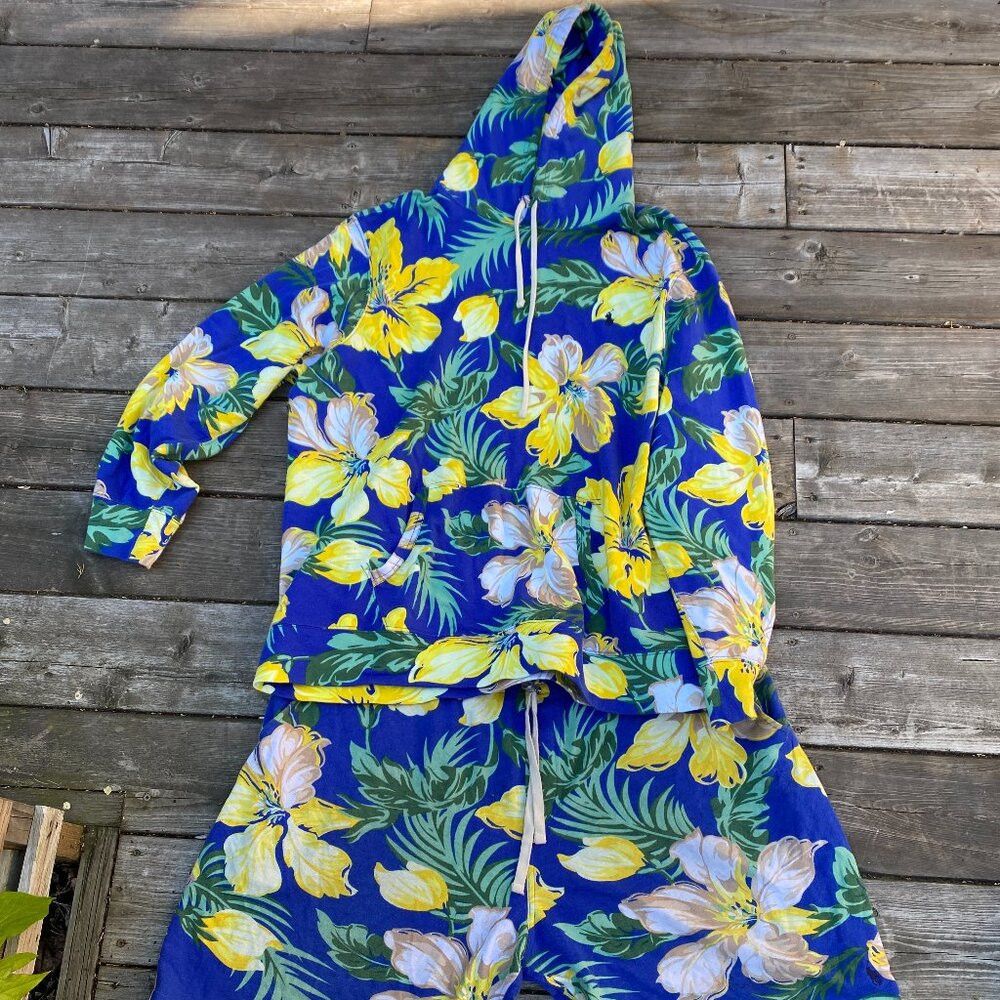 Polo Ralph Lauren Polo Ralph Lauren Floral Tracksuit XL Blue Sweater & Pants Size US XXL / EU 58 / 5 - 1 Thumbnail