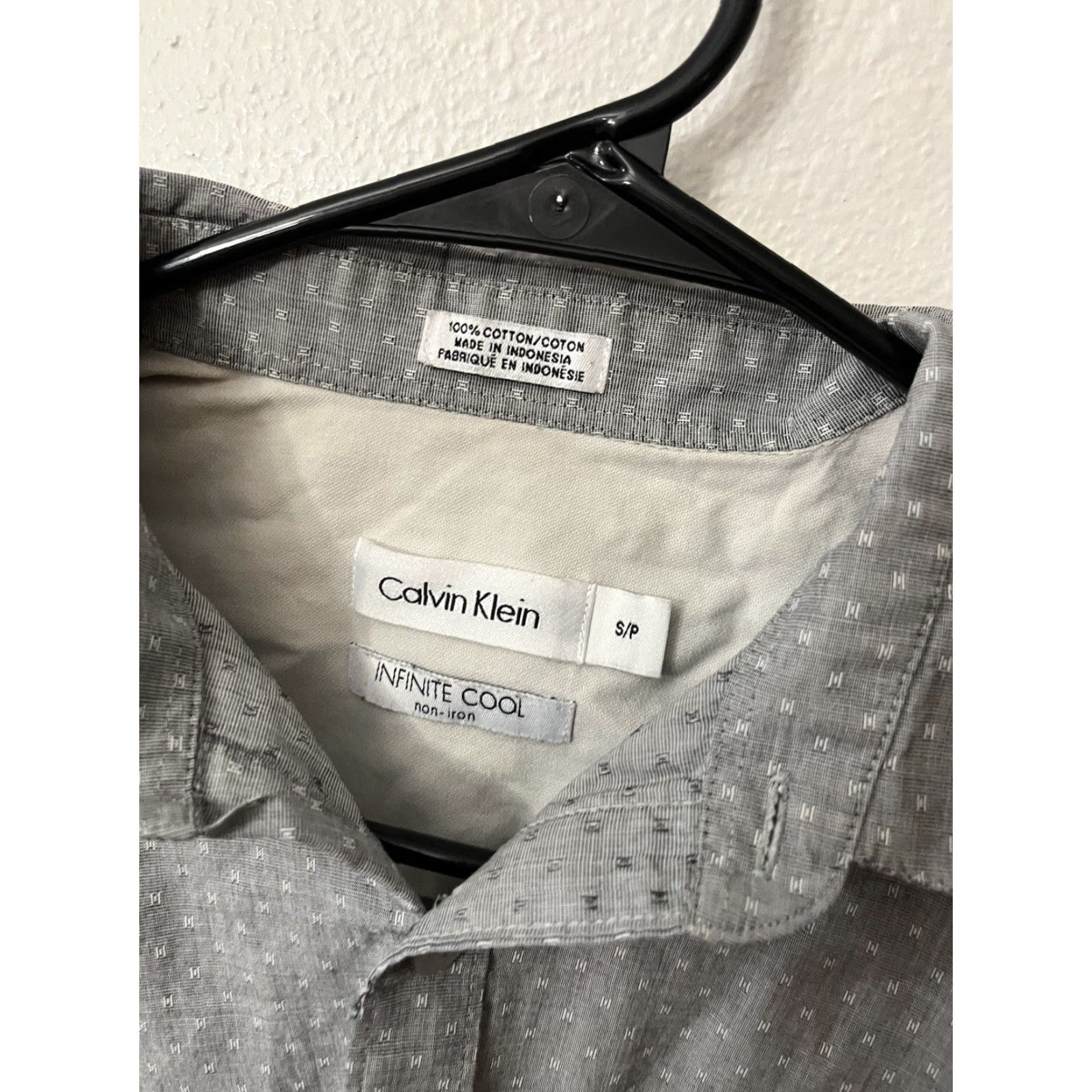 Calvin Klein Calvin Klein Shirt 100% Cotton Small Gray Non Iron Infinite Cool Polka Size US S / EU 44-46 / 1 - 3 Thumbnail