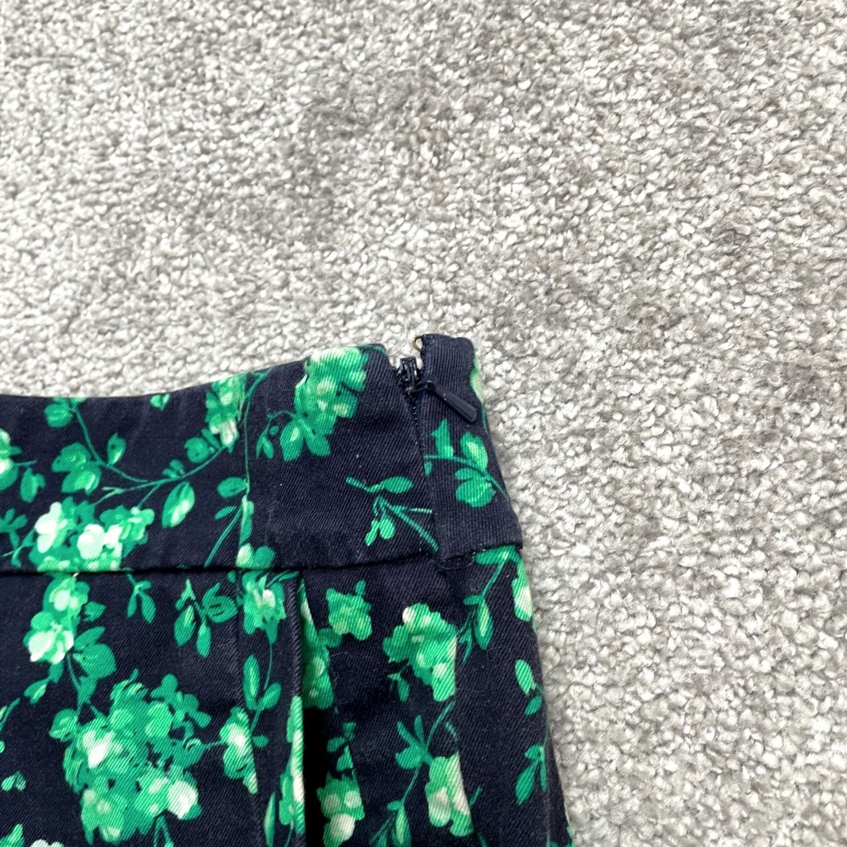 J.Crew J.CREW Stretch Floral Chino Shorts Womens 4 Blue Green Mid Rise Casual 30x3.5 Size 27" / US 4 / IT 40 - 3 Thumbnail