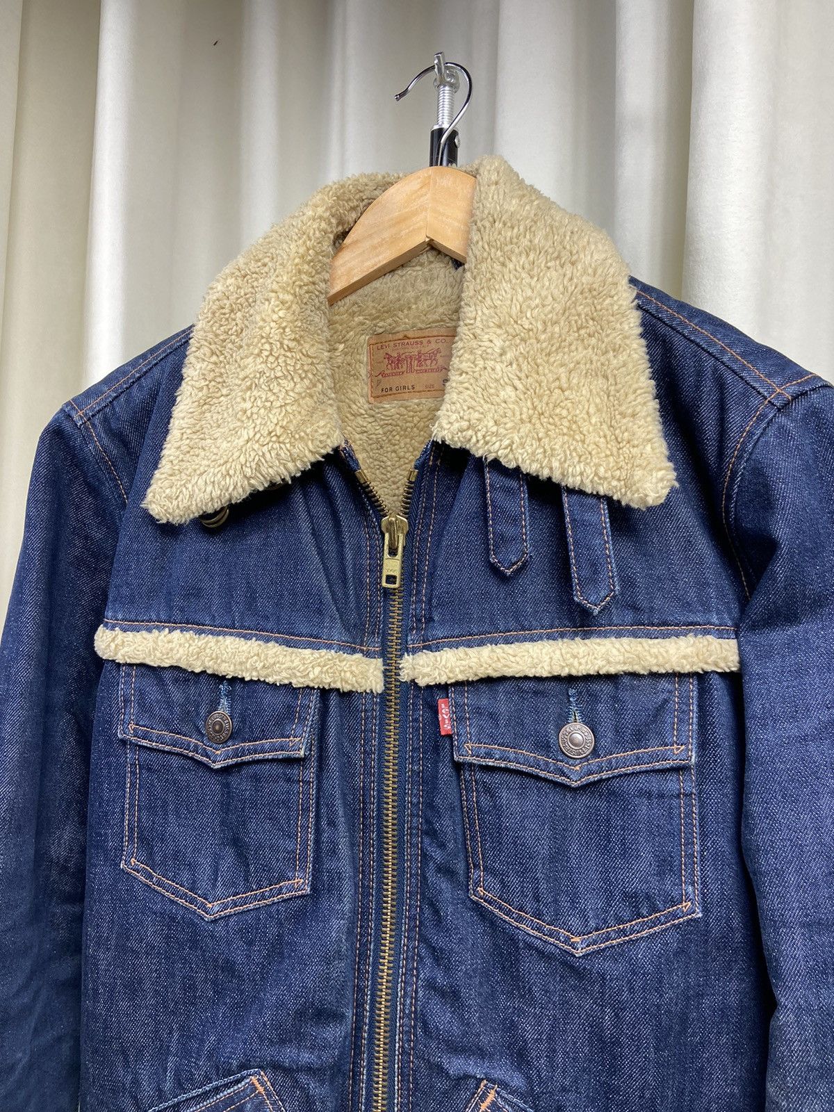Levi's Levi's Sherpa Trucker Jacket Woman's Size S Size S / US 4 / IT 40 - 2 Thumbnail