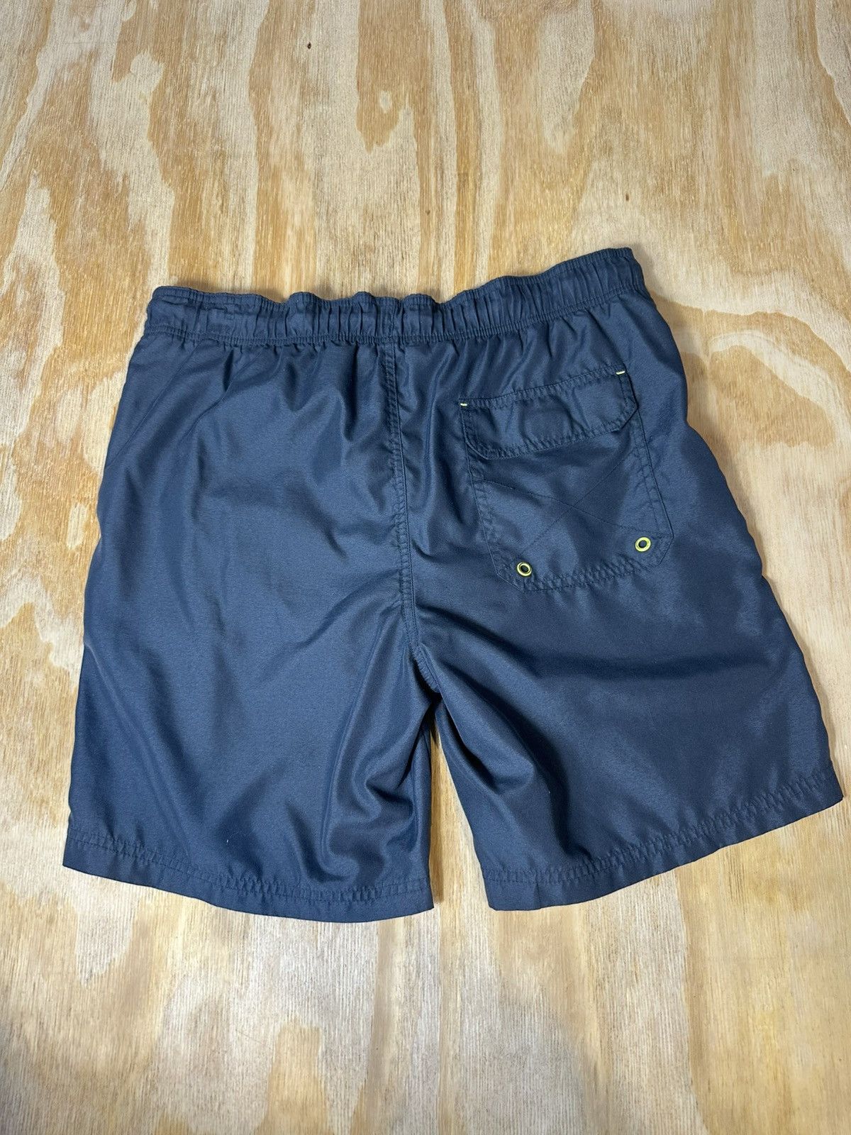 Vintage Men’s Swim Lined Trunks/Suit Polyester Gray & Green Medium Size US 32 / EU 48 - 4 Thumbnail