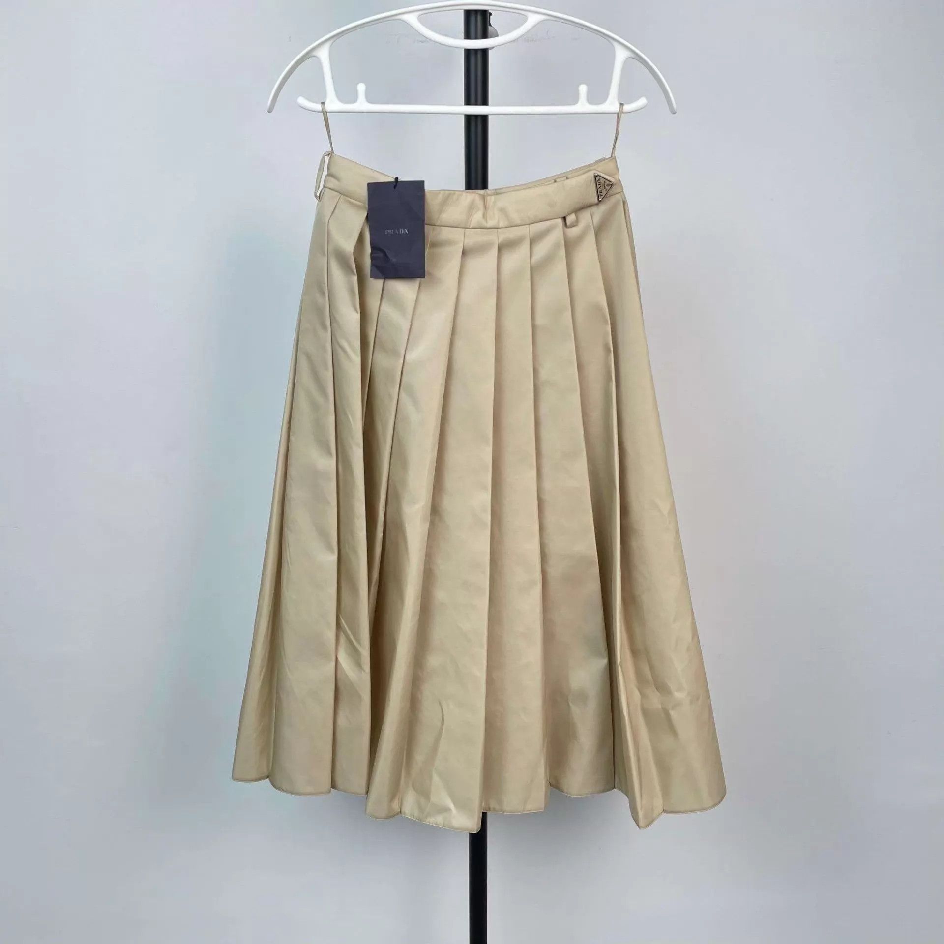 Prada Prada Canvas Pleated Long Dress 38 Khaki NWT Size 26" / US 2 / IT 38 - 1 Thumbnail