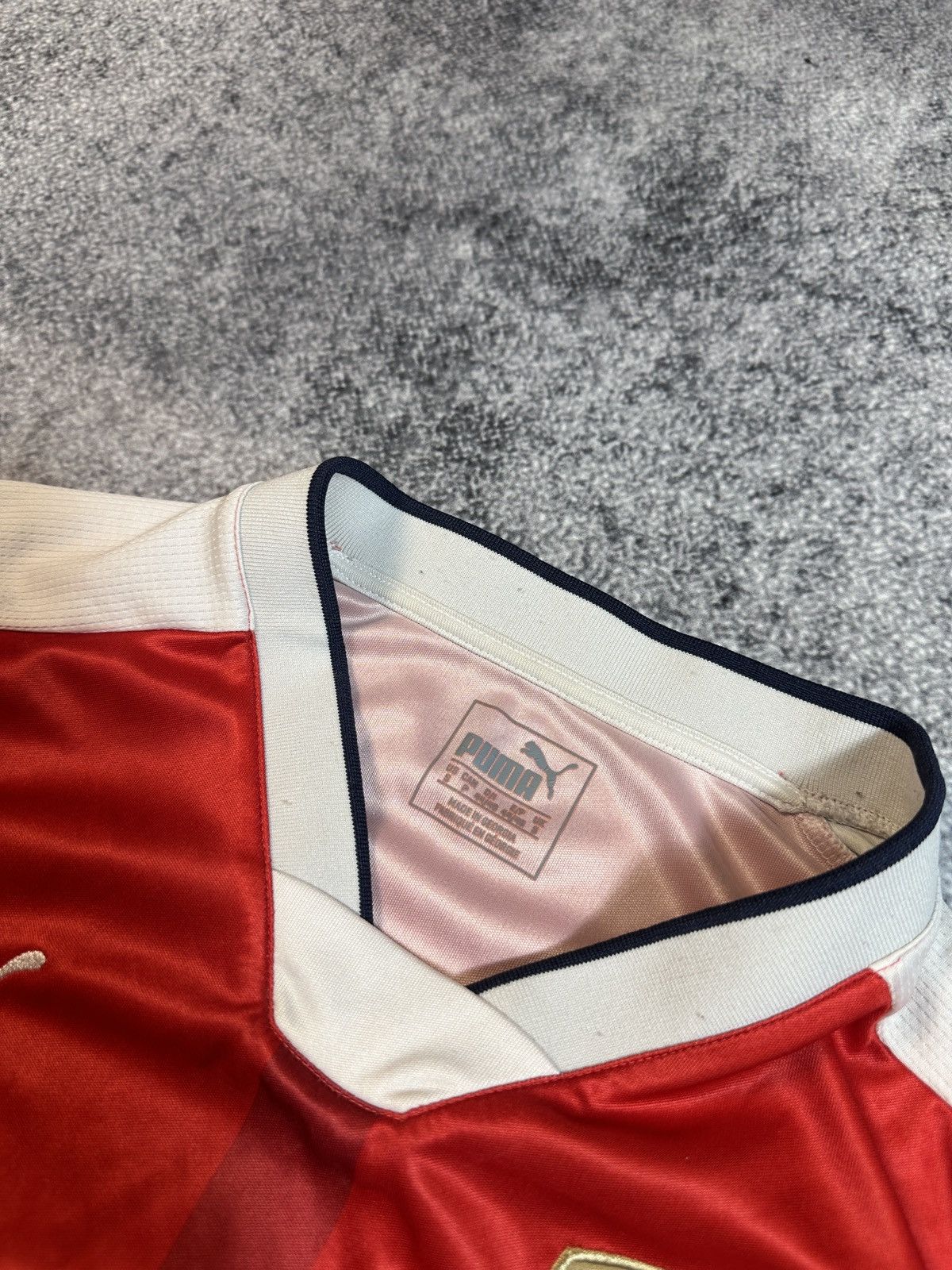 Puma Puma Arsenal Soccer Jersey Streetwear Rare Style VTg S Size US S / EU 44-46 / 1 - 3 Thumbnail