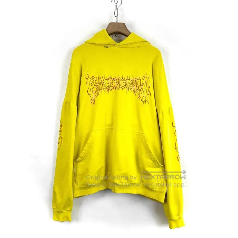 Balenciaga Balenciaga Chest Red Flame Letter Logo Printed Hoodie Size US M / EU 48-50 / 2 - 1 Thumbnail