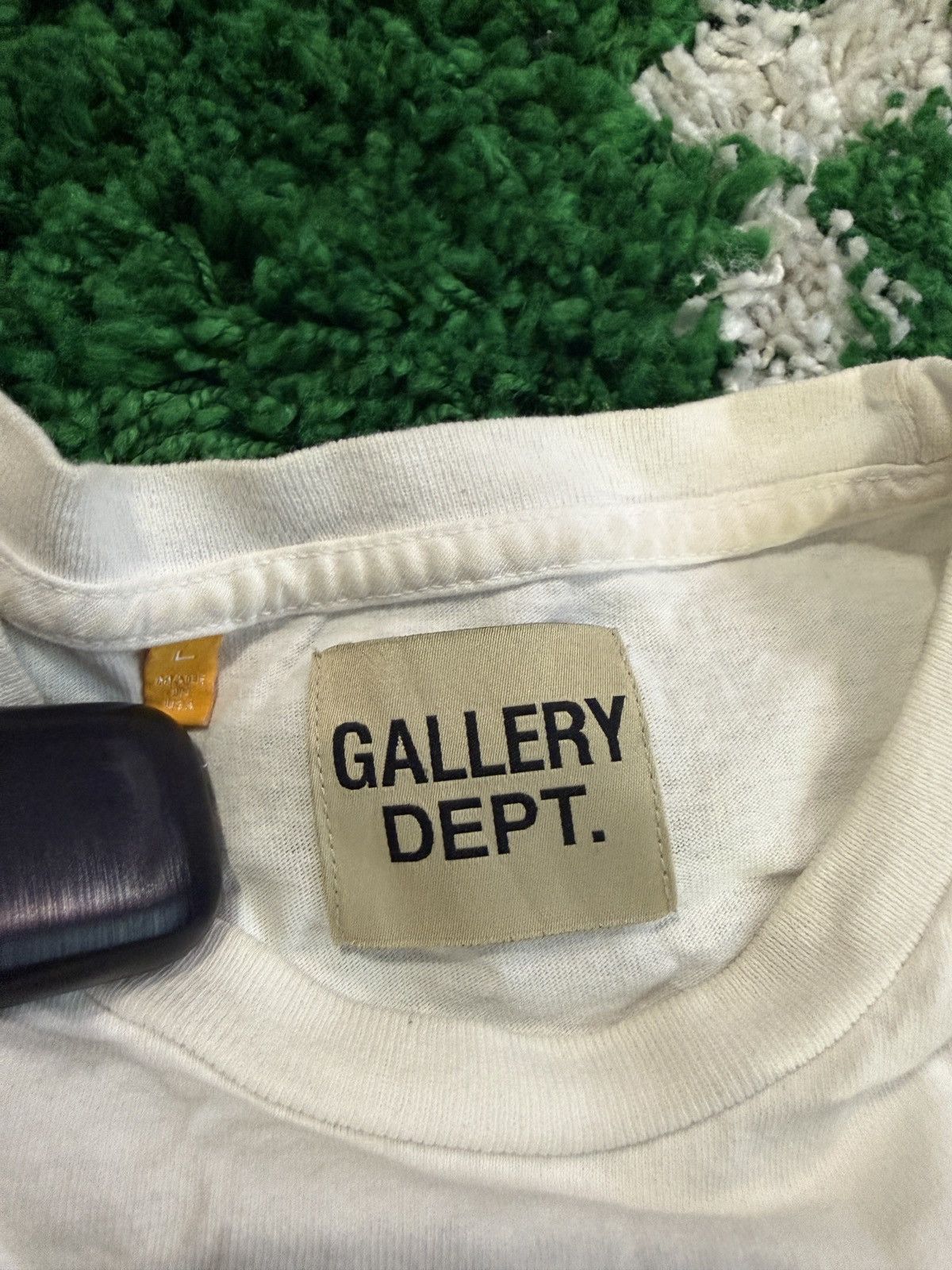 Gallery Dept. Stop Being Racist Gallery Dept Tee Size US L / EU 52-54 / 3 - 5 Thumbnail