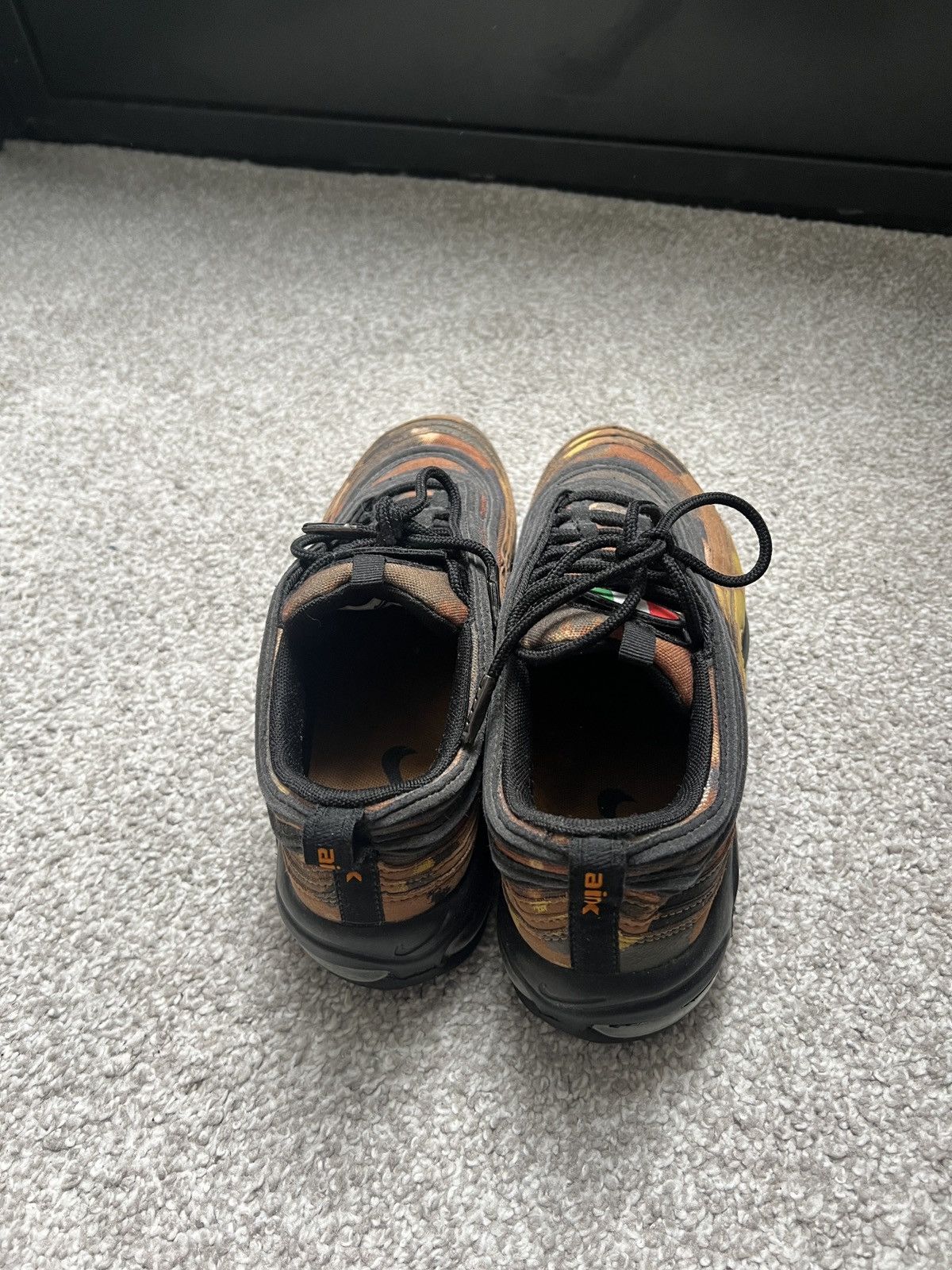 Nike Air max 97 Premium country camo Italy Size US 6 / EU 39 - 11 Thumbnail