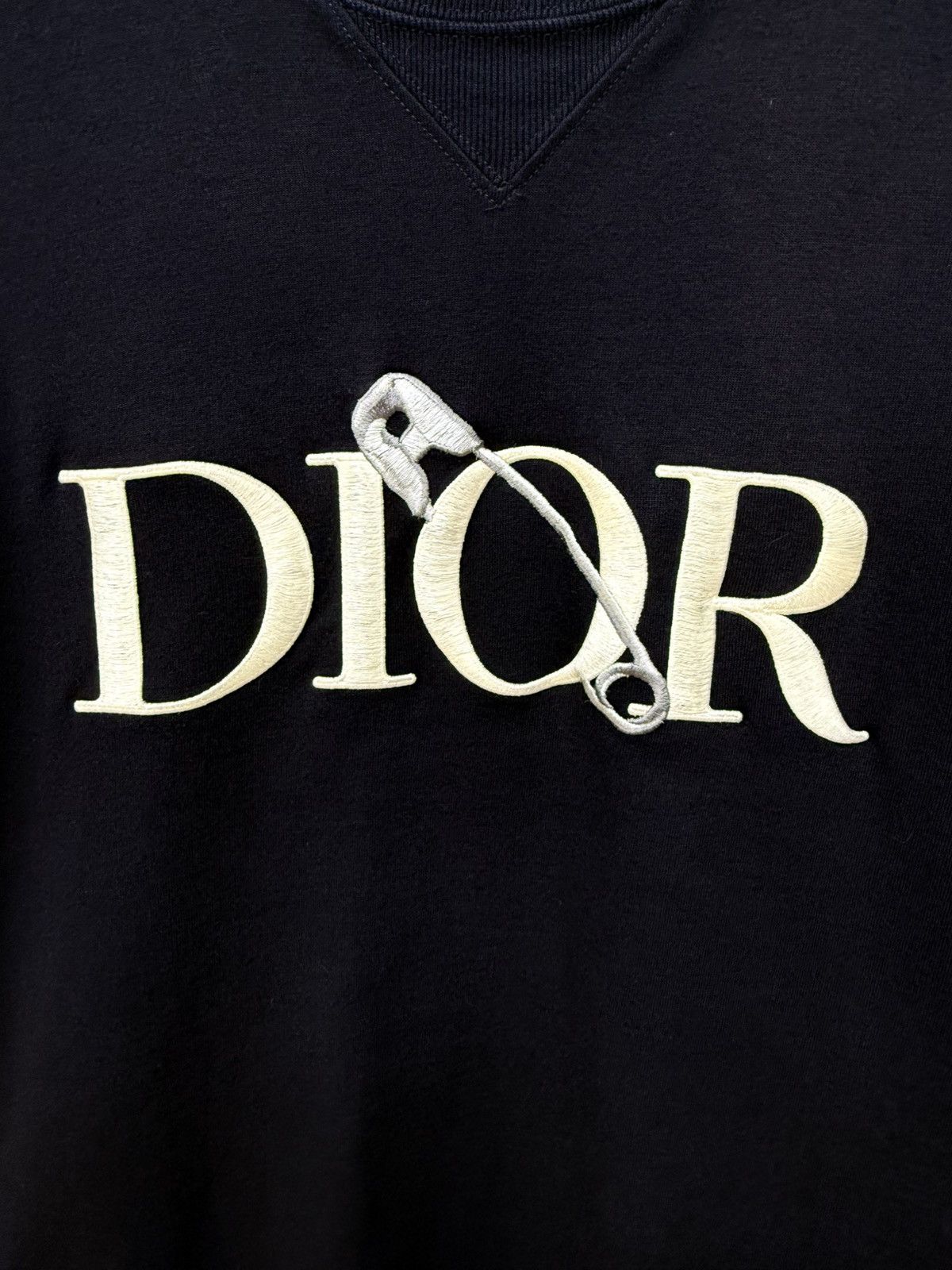 Dior Dior x Judy Blame Safety Pin Black Tee Size Large RARE 🔥 Size US L / EU 52-54 / 3 - 7 Thumbnail