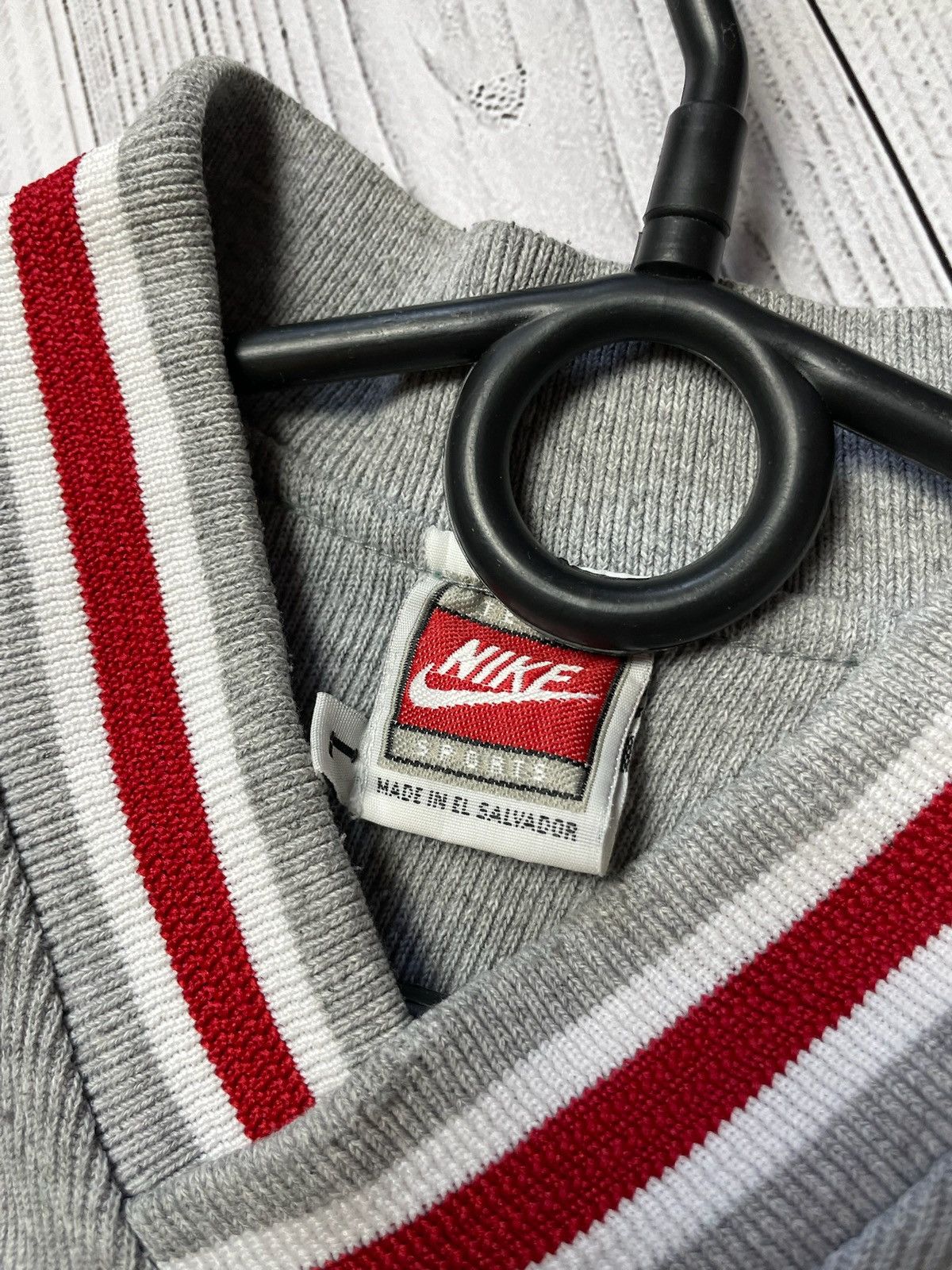 Nike × Vintage Vintage Nike sweatshirt size L logo grey rare Size US L / EU 52-54 / 3 - 4 Thumbnail