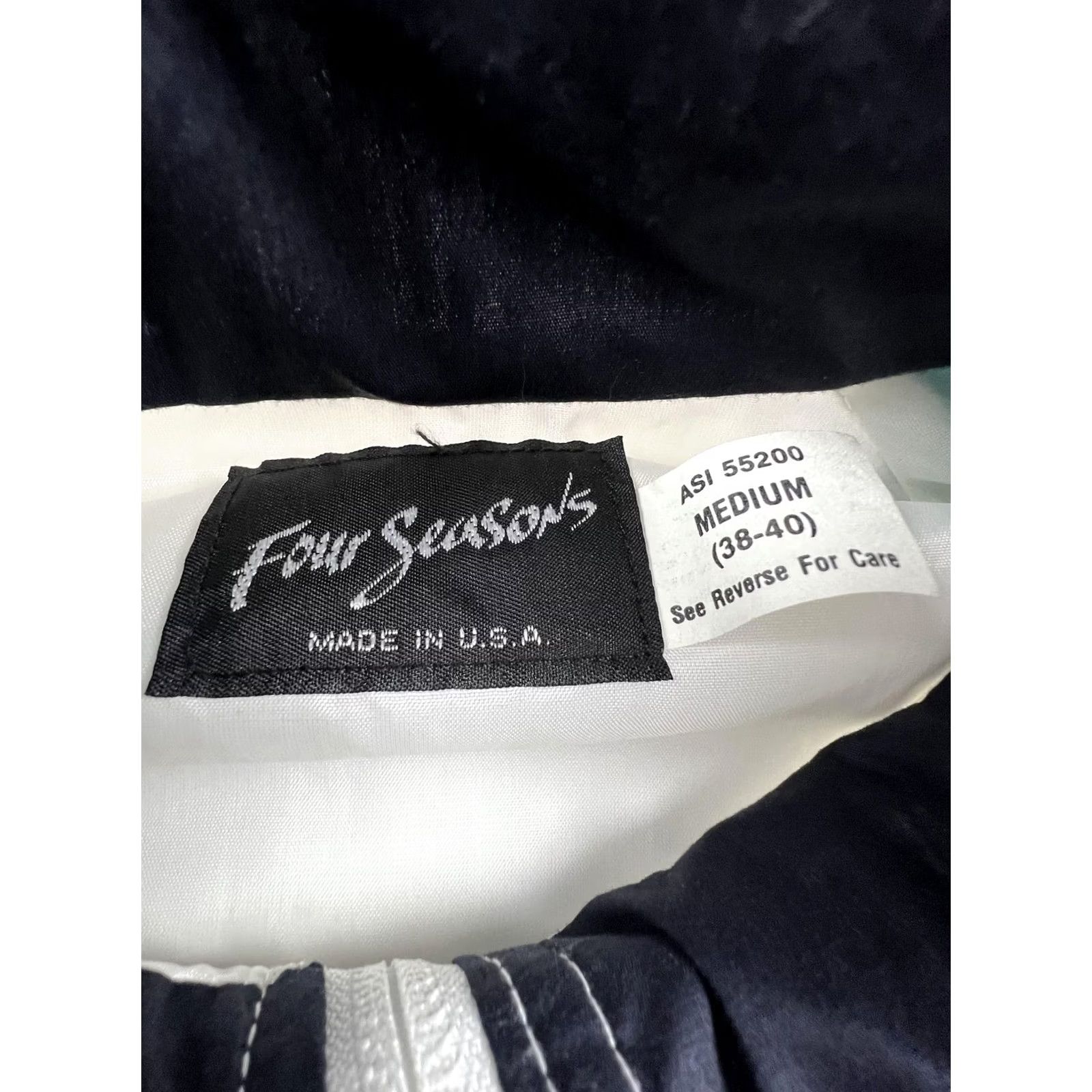 Vintage VINTAGE Four Seasons Jacket Mens Medium White Green Nylon Windbreaker Lined USA Size US M / EU 48-50 / 2 - 3 Thumbnail