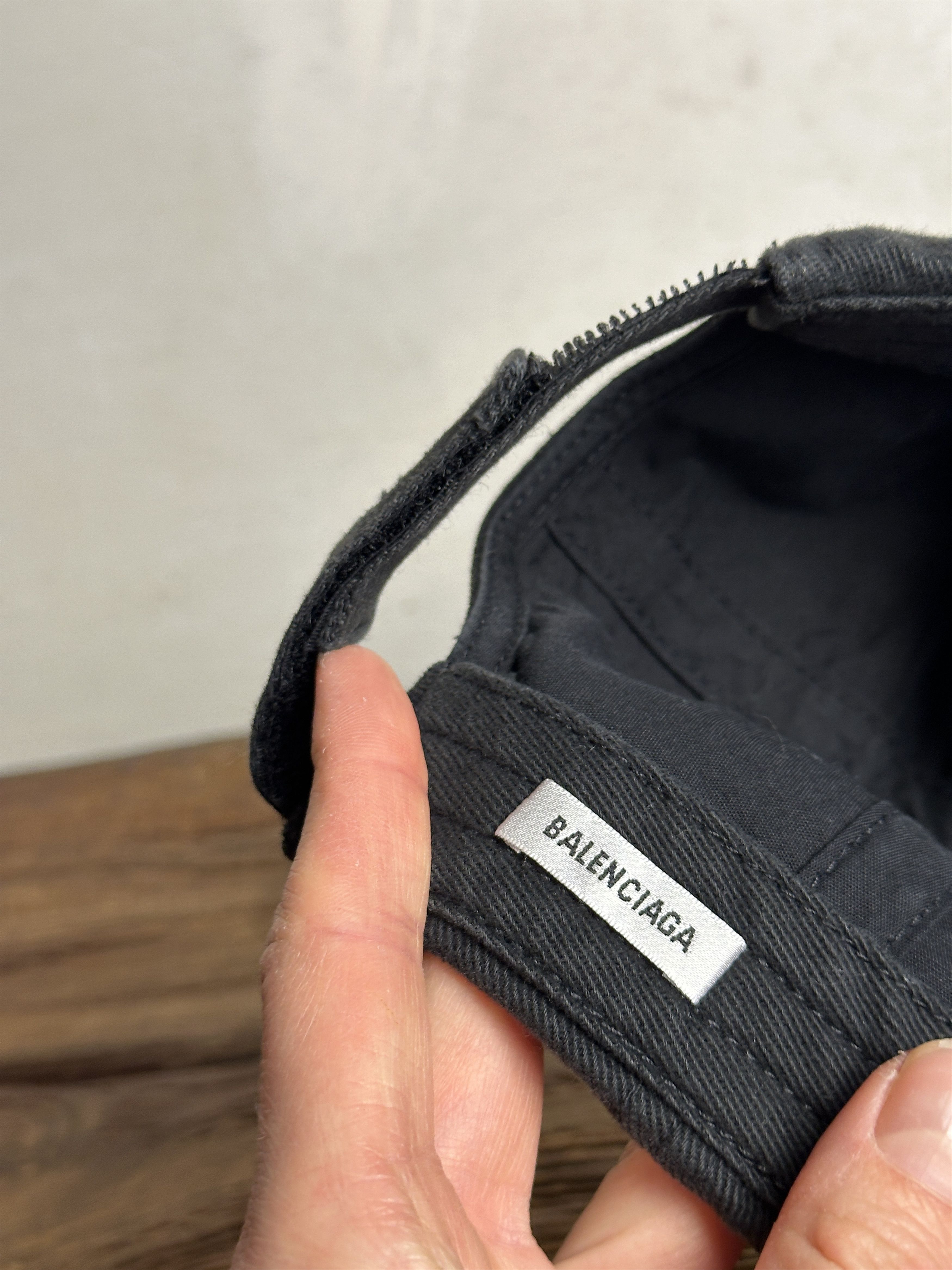 Balenciaga Balenciaga Cutout Baseball Logo Cap Size ONE SIZE - 9 Thumbnail