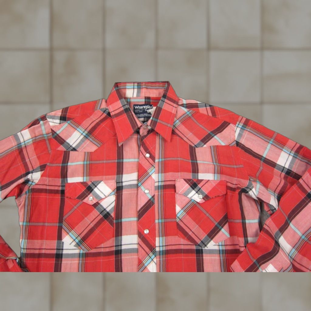 Wrangler Vintage Wrangler Shirt Mens 16.5 Red Plaid Cotton Button-Up Western Casual Cowboy 80s Mens Size US XL / EU 56 / 4 - 1 Thumbnail