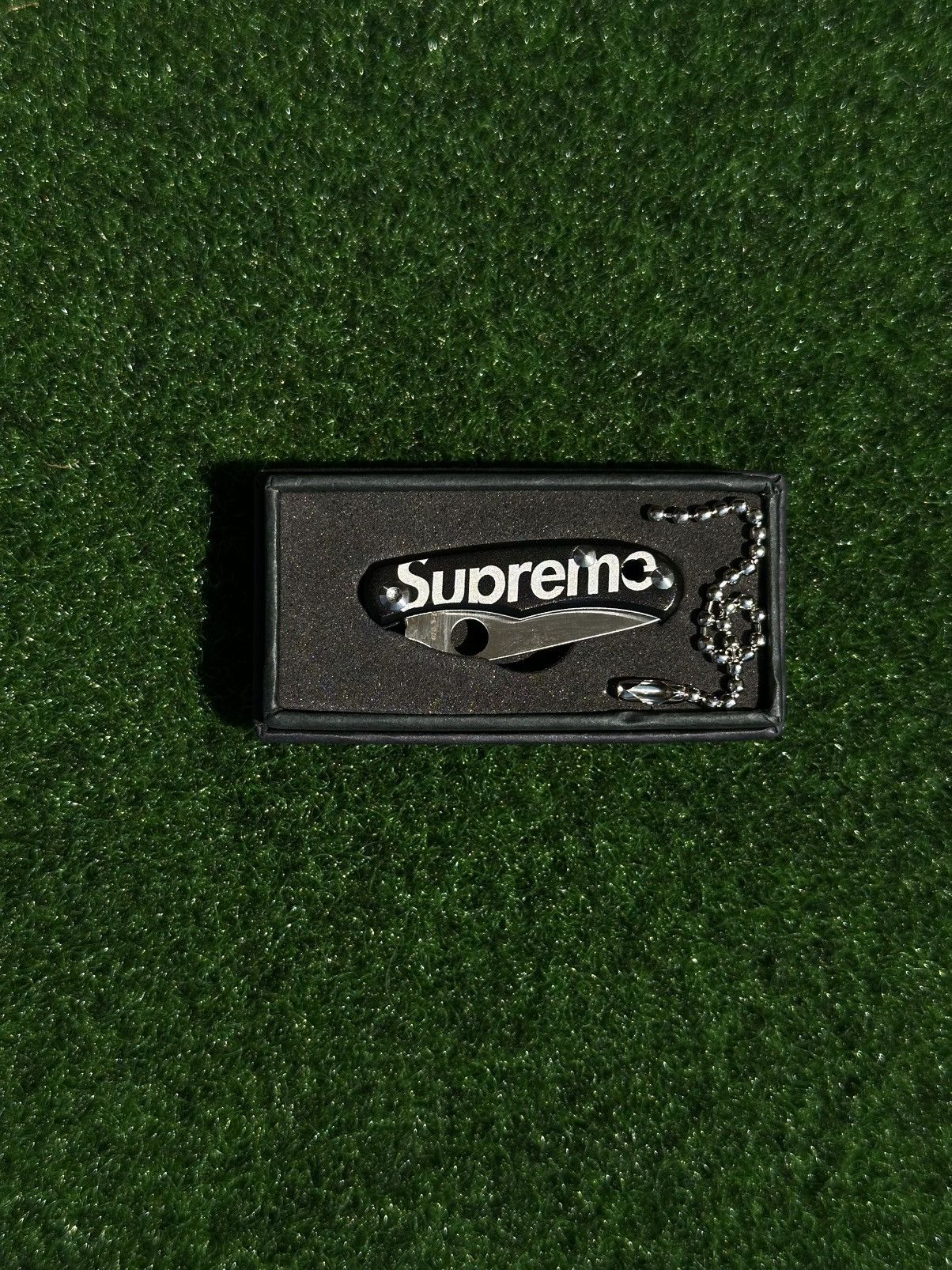 Supreme supreme spyderco bug knife black Size ONE SIZE - 1 Thumbnail