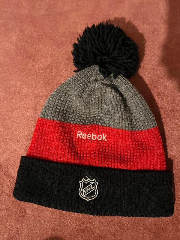 NHL × Reebok Ottawa Senators NHL Reebok Winter Hockey Beanie Size ONE SIZE - 2 Thumbnail