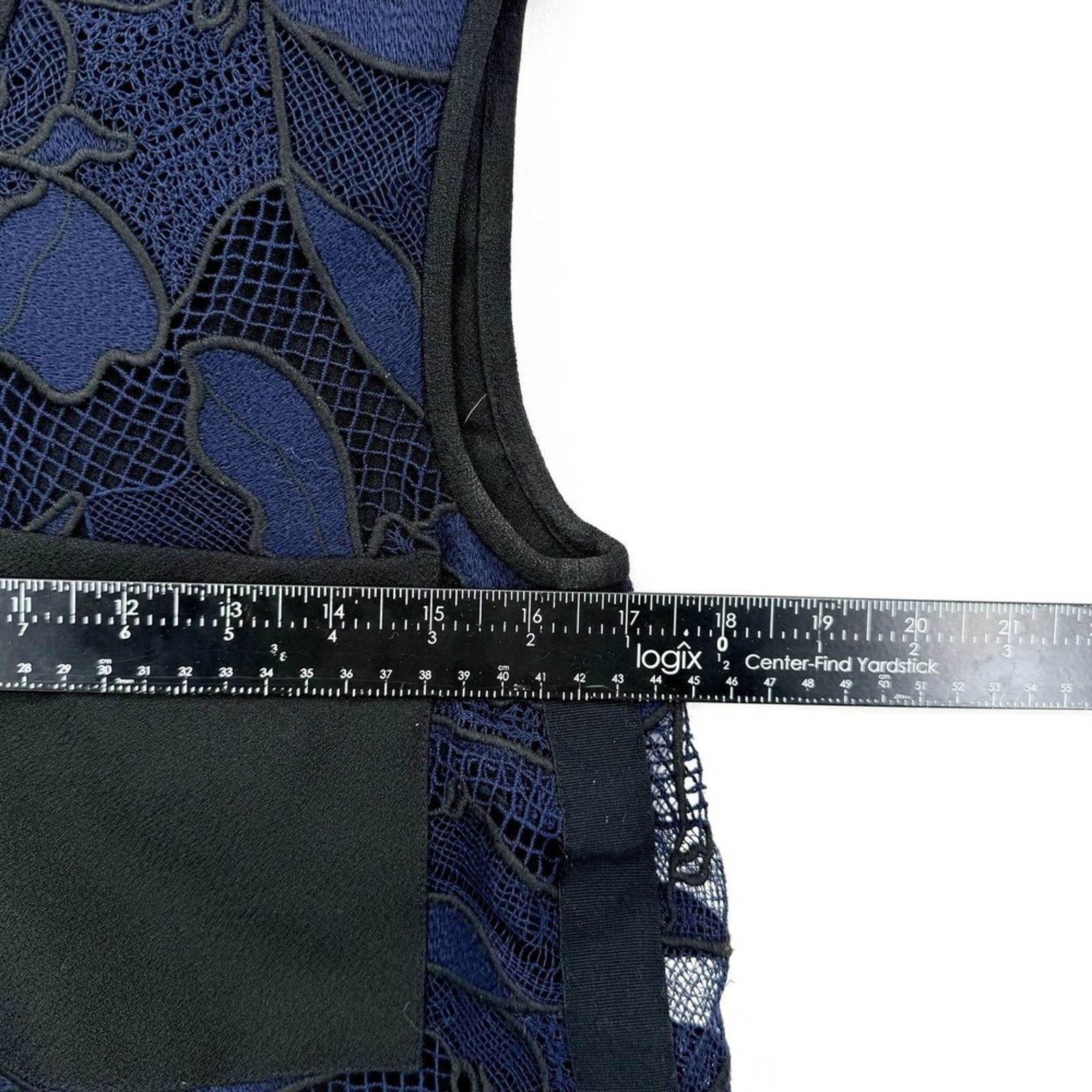 Jason Wu Jason Wu Grey Sleeveless Layered Floral Lace Top Blue Size 4 Size S / US 4 / IT 40 - 5 Thumbnail