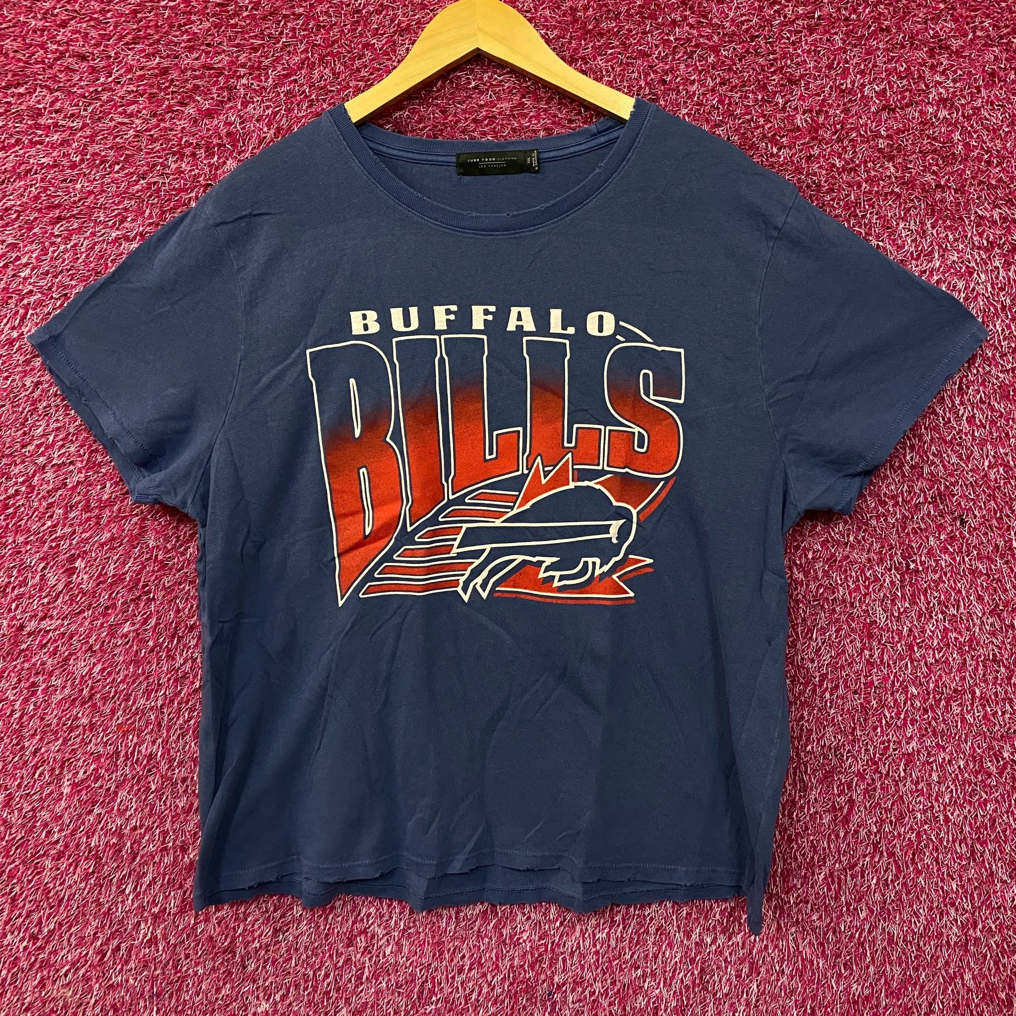 Junk Food Junk Food NFL Buffalo Bills Logo Football Tshirt size 2XL Size US XXL / EU 58 / 5 - 1 Thumbnail