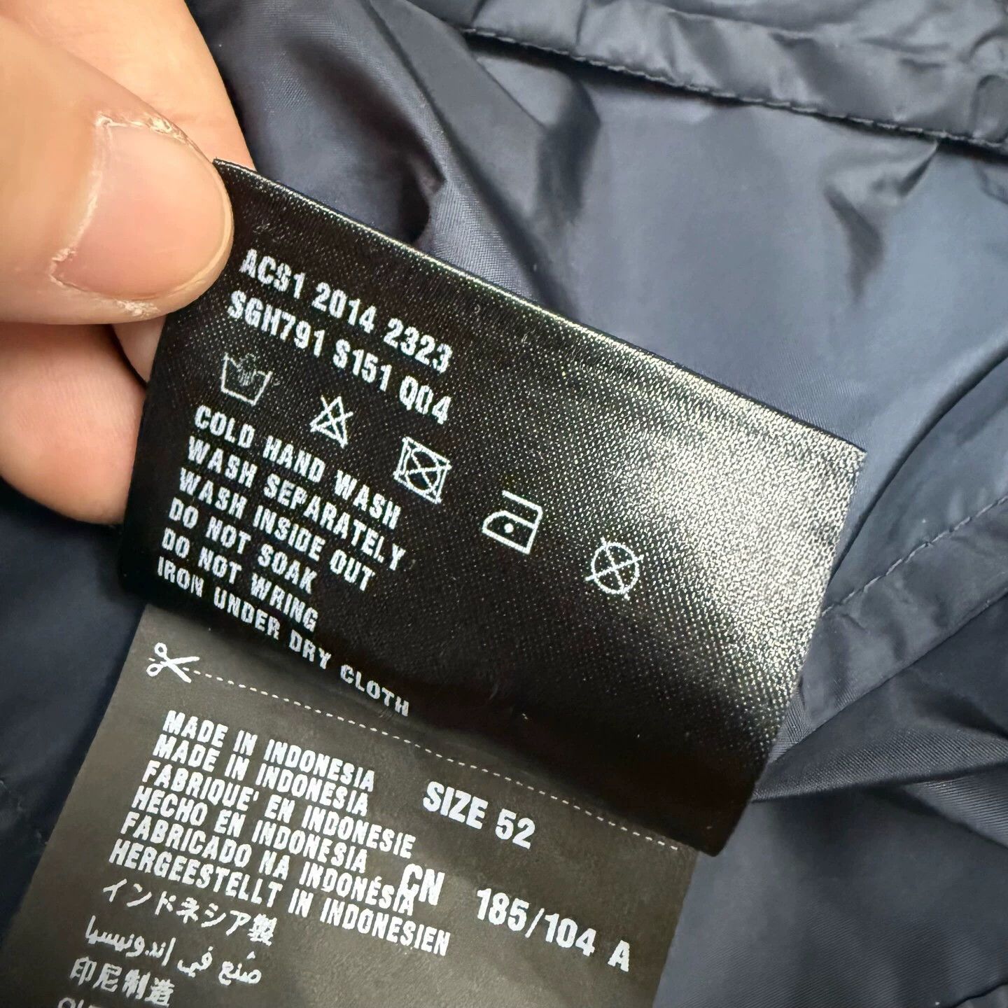 Prada Prada color blocked zipper hooded jacket 52 Size US L / EU 52-54 / 3 - 5 Thumbnail