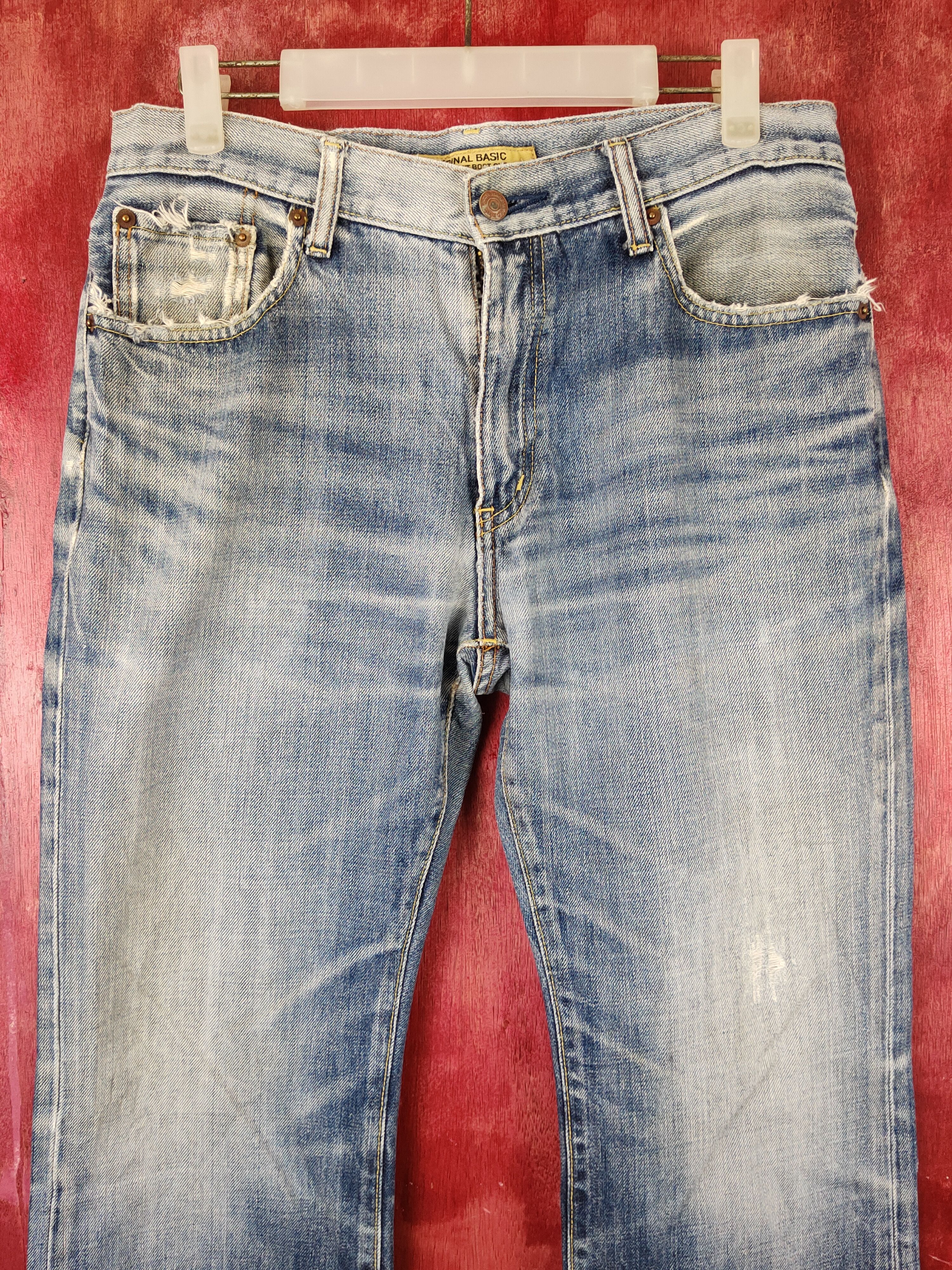Japanese Brand Uniqlo Blue Faded Distressed Ripped Boot Cut Jeans #S1674 Size US 32 / EU 48 - 2 Thumbnail