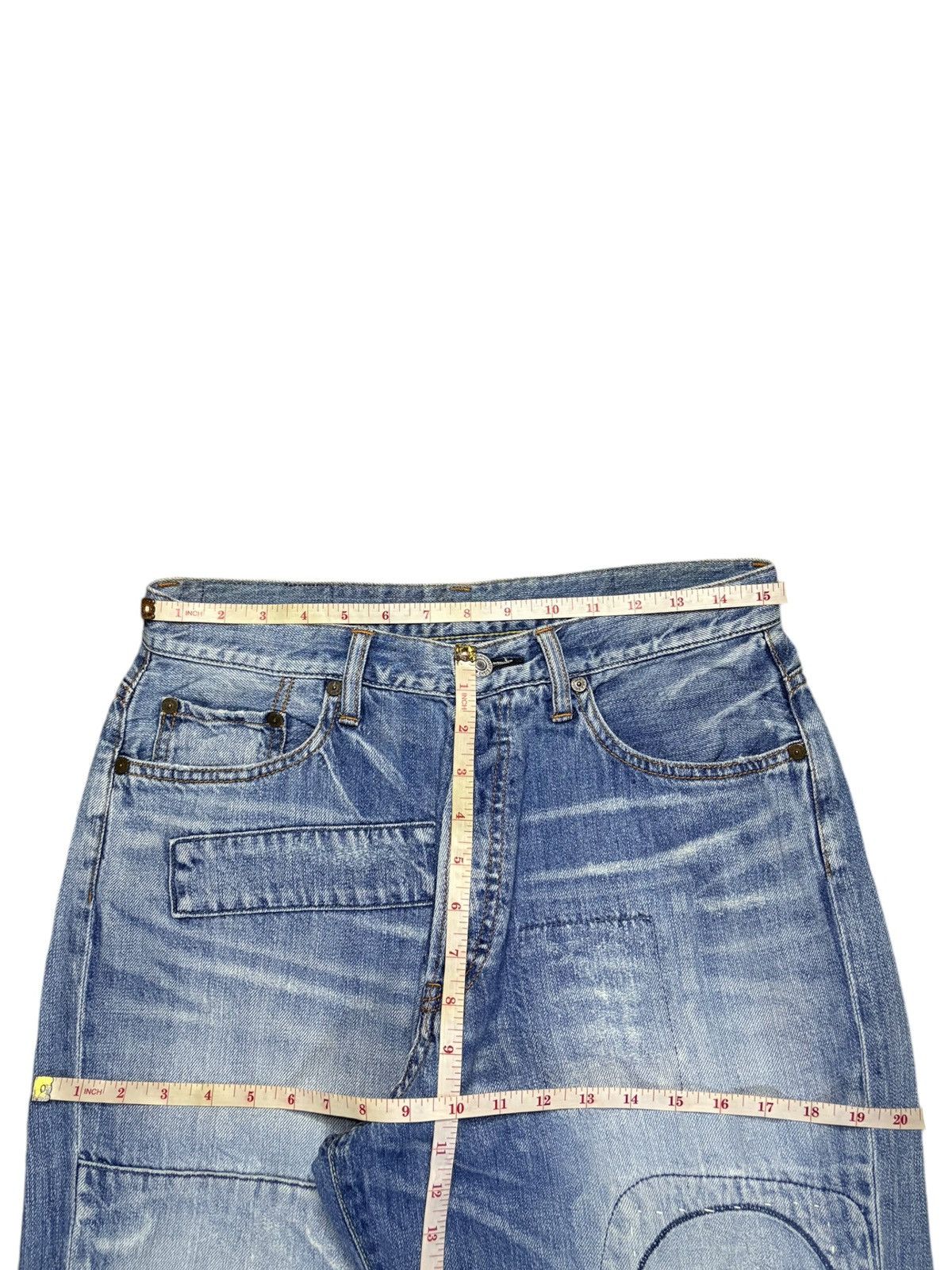 Japanese Brand Vintage Japanese Brand Faded Blue Wash Patched Baggy Jeans Size US 31 - 11 Thumbnail