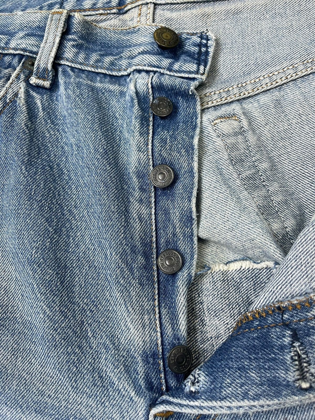 Levi's Vintage Levis 501 Jeans Faded Distressed Streetwear Size US 34 / EU 50 - 8 Thumbnail