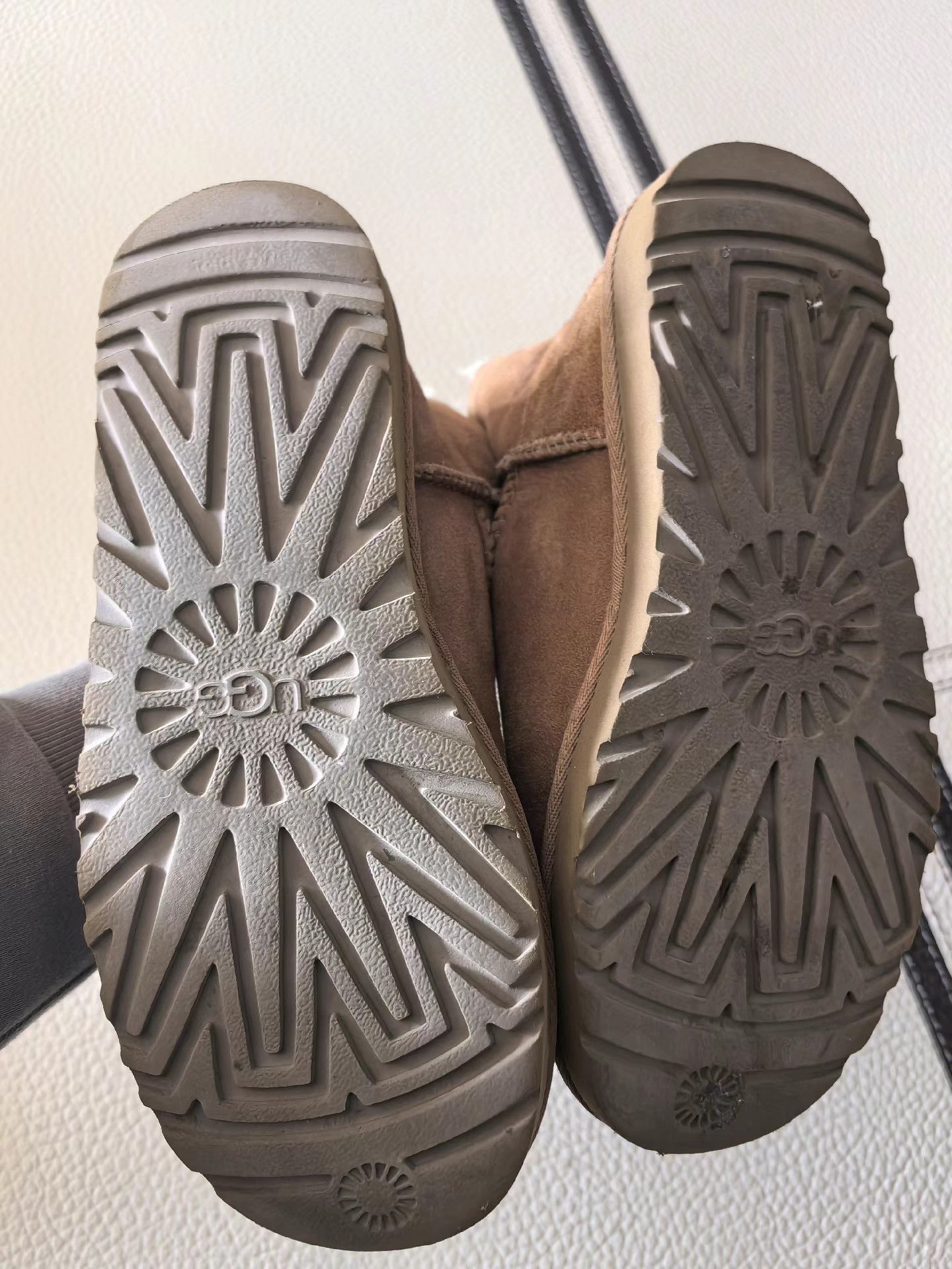 Ugg UGG Women's Shoes K17 Size US 7 / IT 37 - 4 Thumbnail