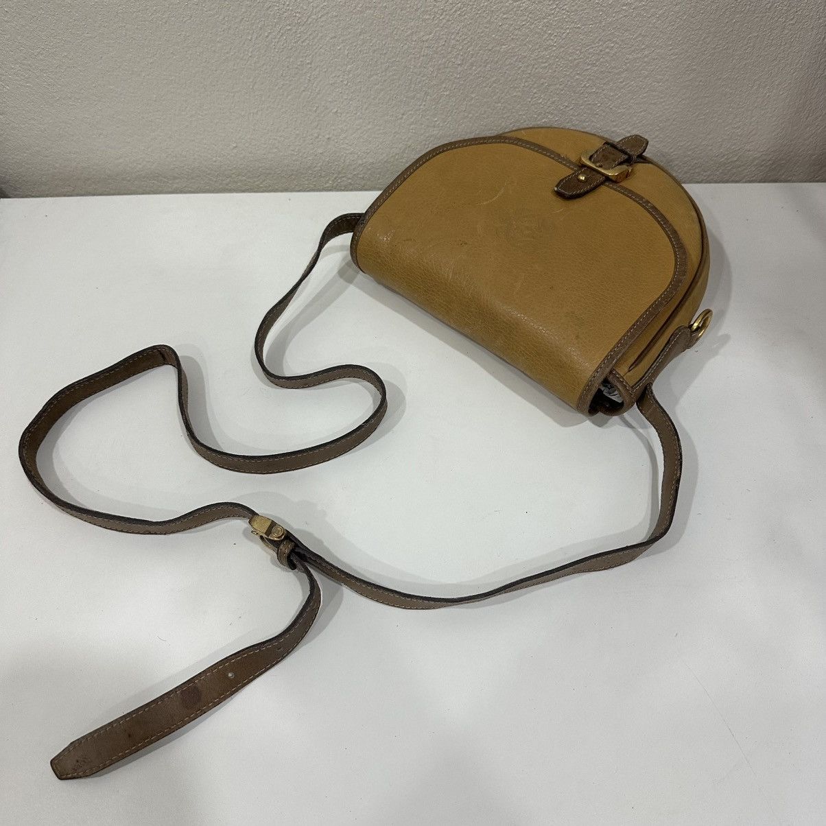Loewe ‼️YES‼️ VINTAGE LOEWE LEATHER SHOULDER BAG Size ONE SIZE - 2 Thumbnail