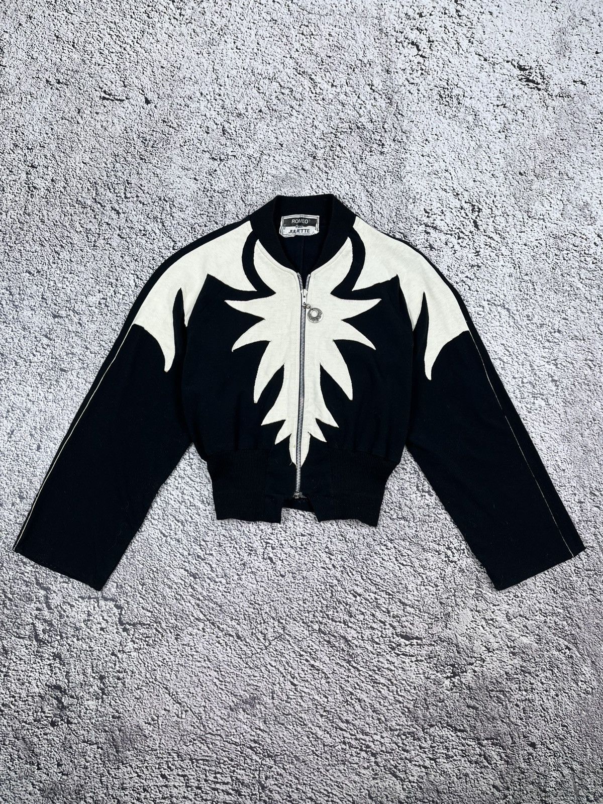 Japanese Brand Vintage AvantGarde Custom Patchwork zip up light bomber Size S / US 4 / IT 40 - 1 Thumbnail