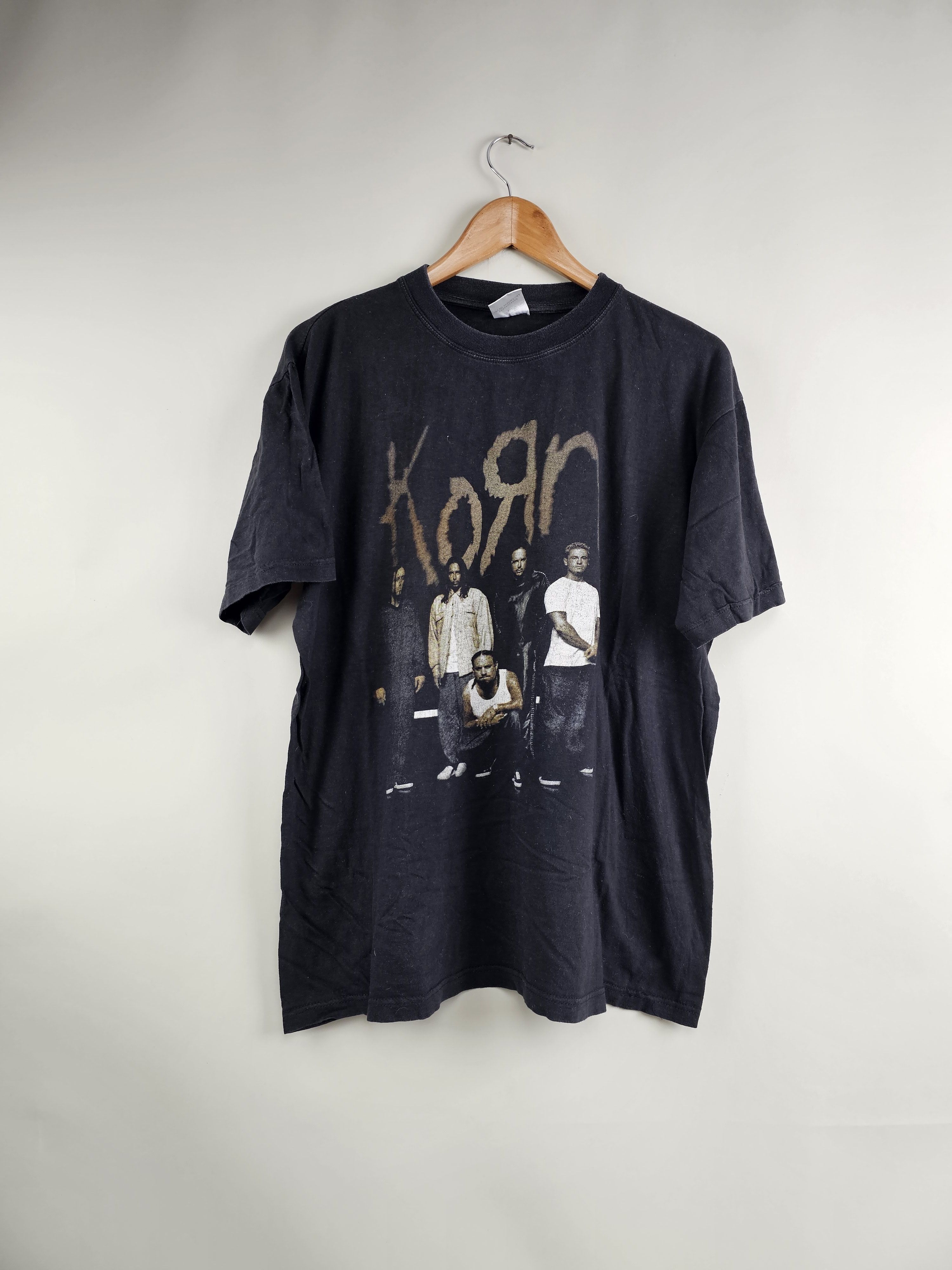 image of Band Tees x Rock Tees 90's Korn Issues XL 22.5" 27.5" in Black, Men's