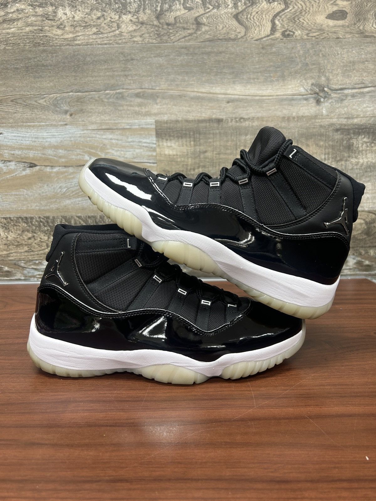 Pre-owned Jordan Brand 11 Jubilee Shoes In Black