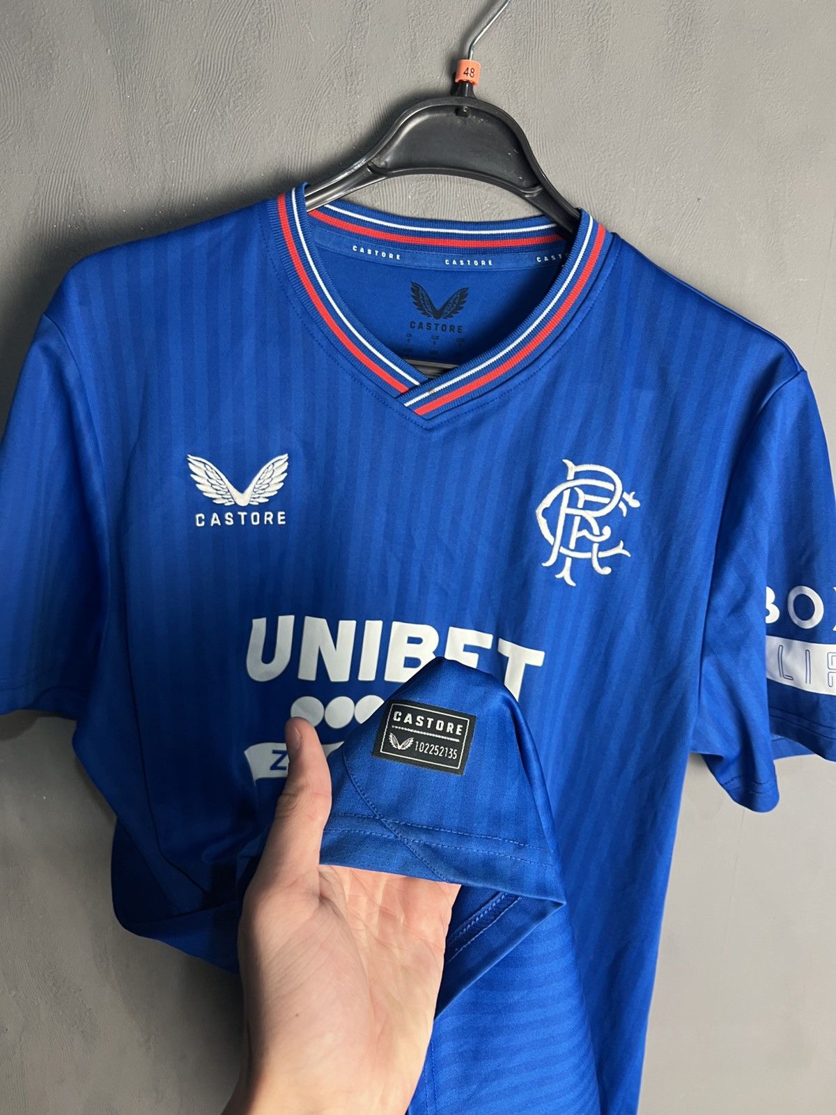 Vintage Rangers Glasgow CASTORE Soccer Jersey Size US S / EU 44-46 / 1 - 5 Thumbnail