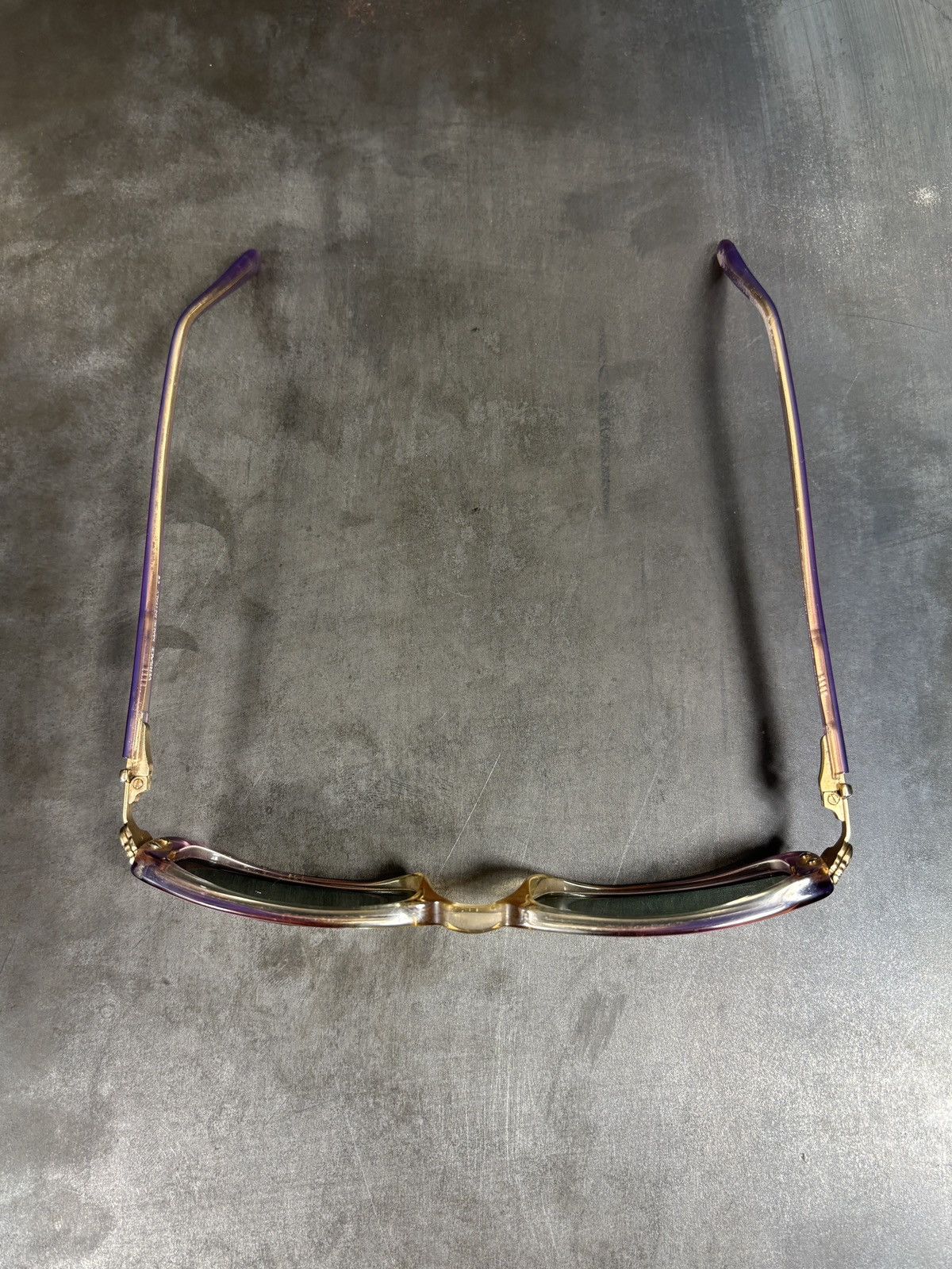 Versace Y2K Vintage Versace Sunglasses Petite Bayonetta 2000s Medusa Size ONE SIZE - 18 Thumbnail