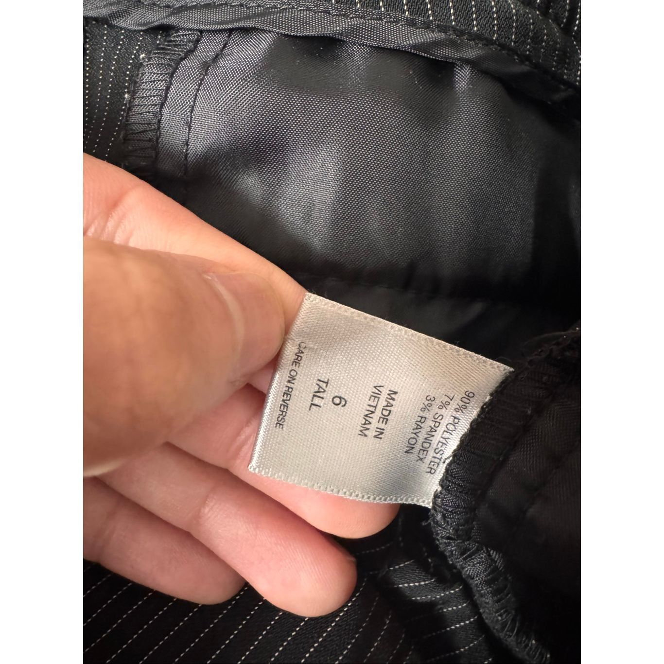 Other New York & Company Career Dress Pants Black Pinstripe Size 6 Size 27" / US 4 / IT 40 - 5 Thumbnail