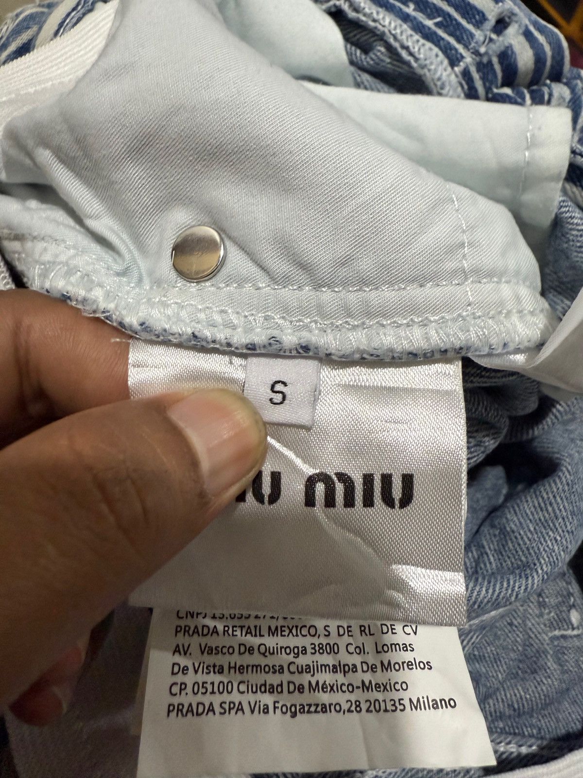 Miu Miu Miu Miu Logo Hickory Denim Shorts Made in Italy Size 26" / US 2 / IT 38 - 8 Thumbnail