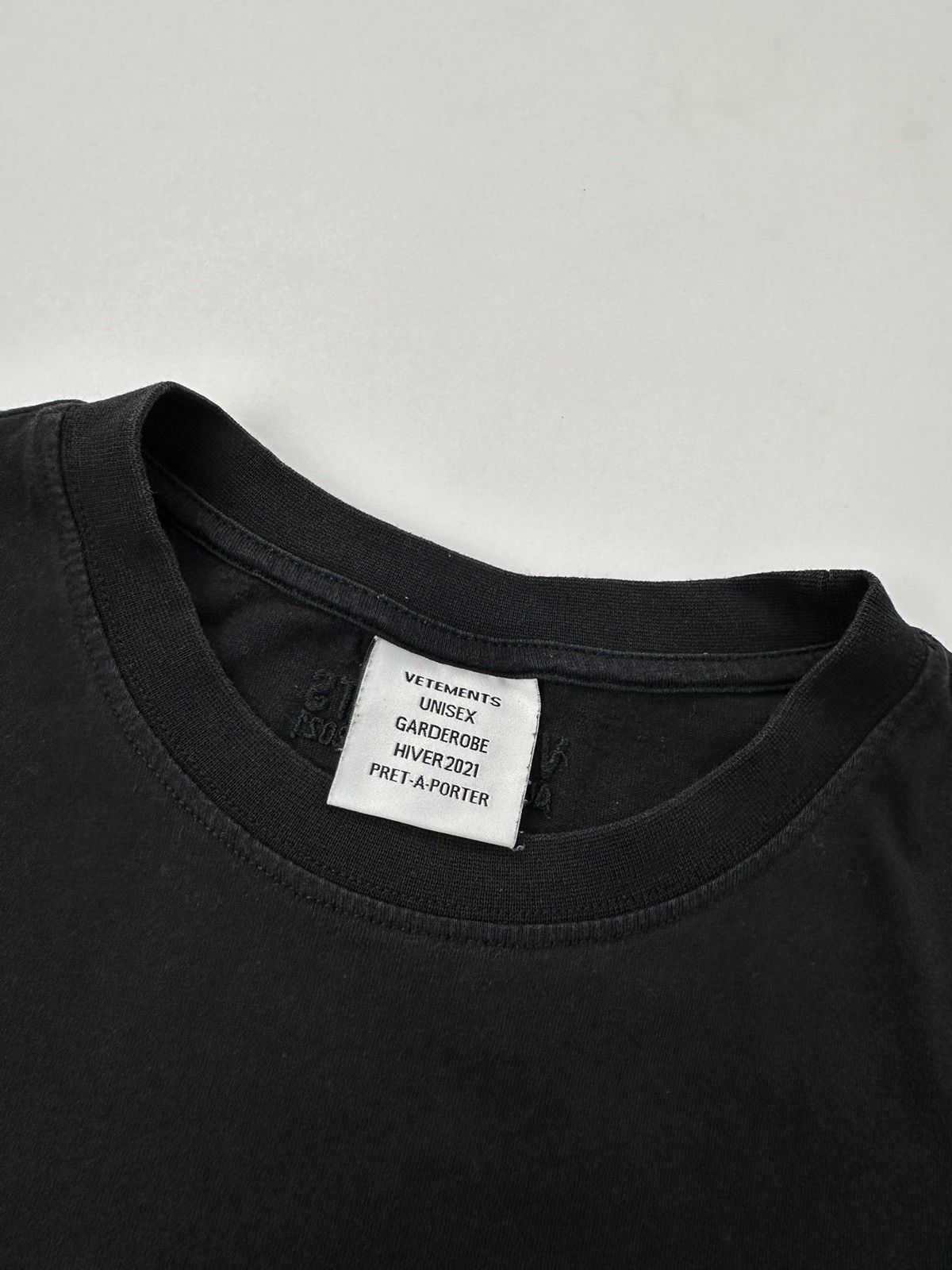 Vetements Vetements S/S2021 “It Costs $0.00 To Be A Nice Person” Size US M / EU 48-50 / 2 - 7 Thumbnail