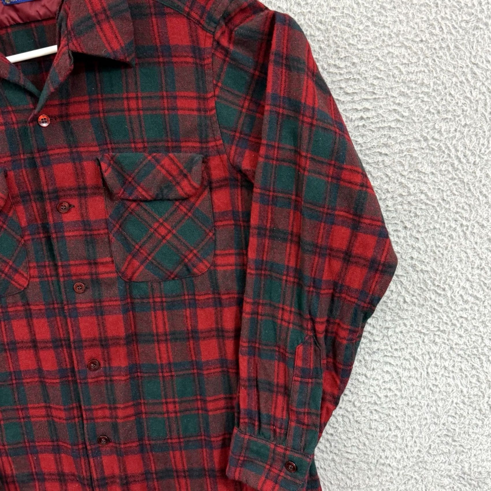 Pendleton VINTAGE Pendleton Wool Flannel Shirt Mens M Red 80s Check Plaid Button USA Size US M / EU 48-50 / 2 - 5 Thumbnail